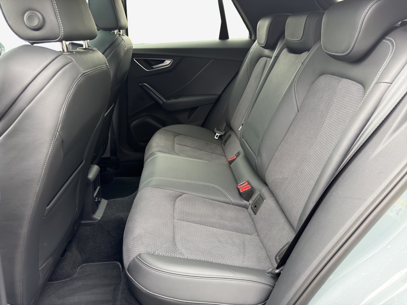 AUDI SQ2 TFSI quattro S-tronic-image-11