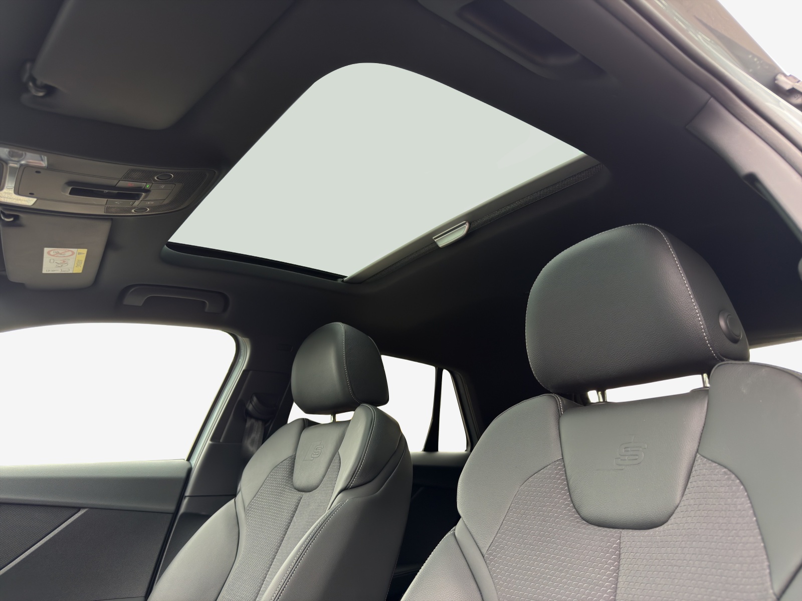 AUDI SQ2 TFSI quattro S-tronic-image-14