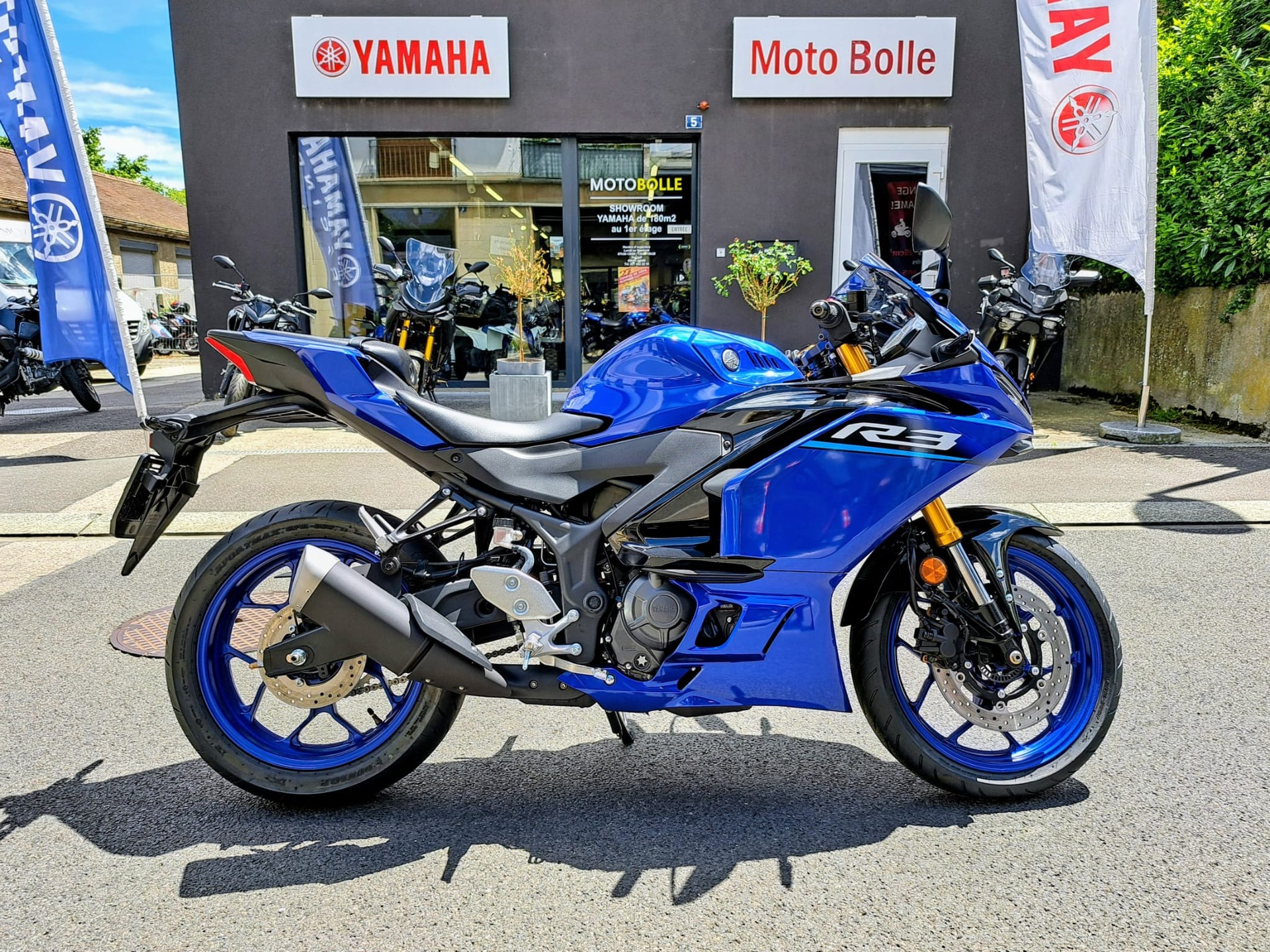 YAMAHA YZF-R3-image-0
