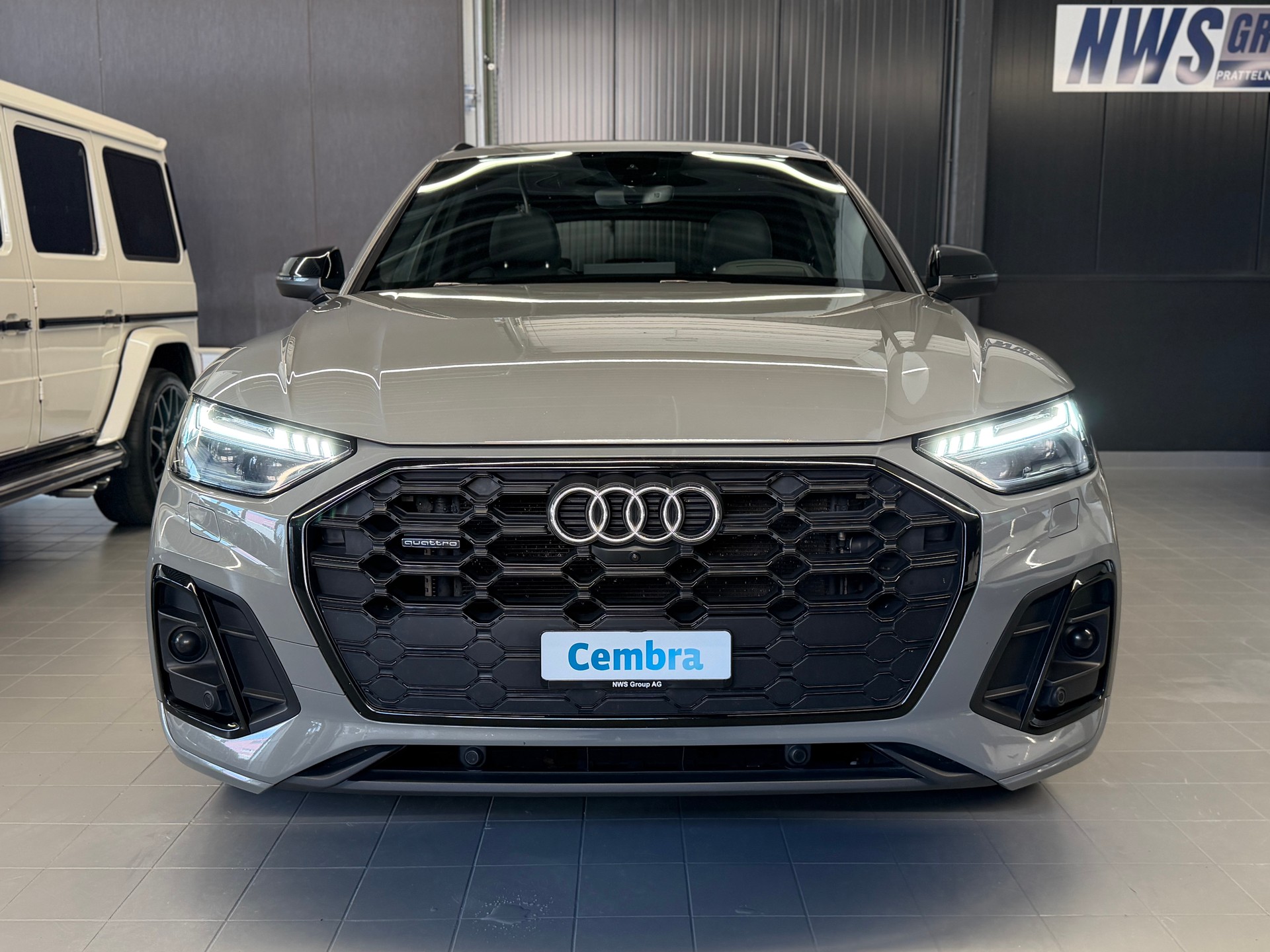 AUDI Q5 50 TDI S-line Black Edition quattro tiptronic-showroom-element-2