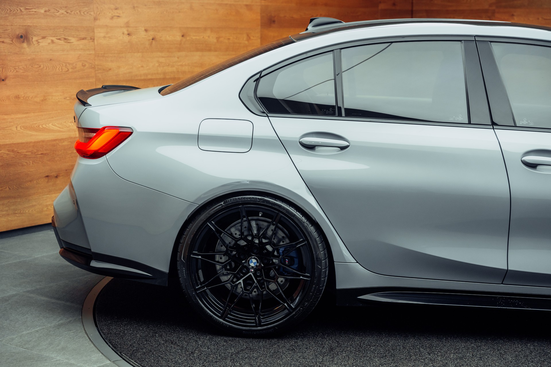 BMW M3 Competition xDrive-image-21