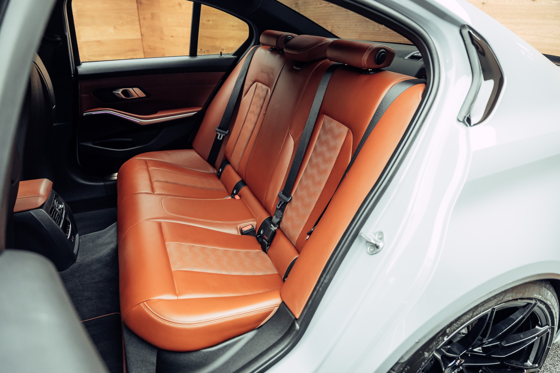 BMW M3 Competition xDrive-image-8
