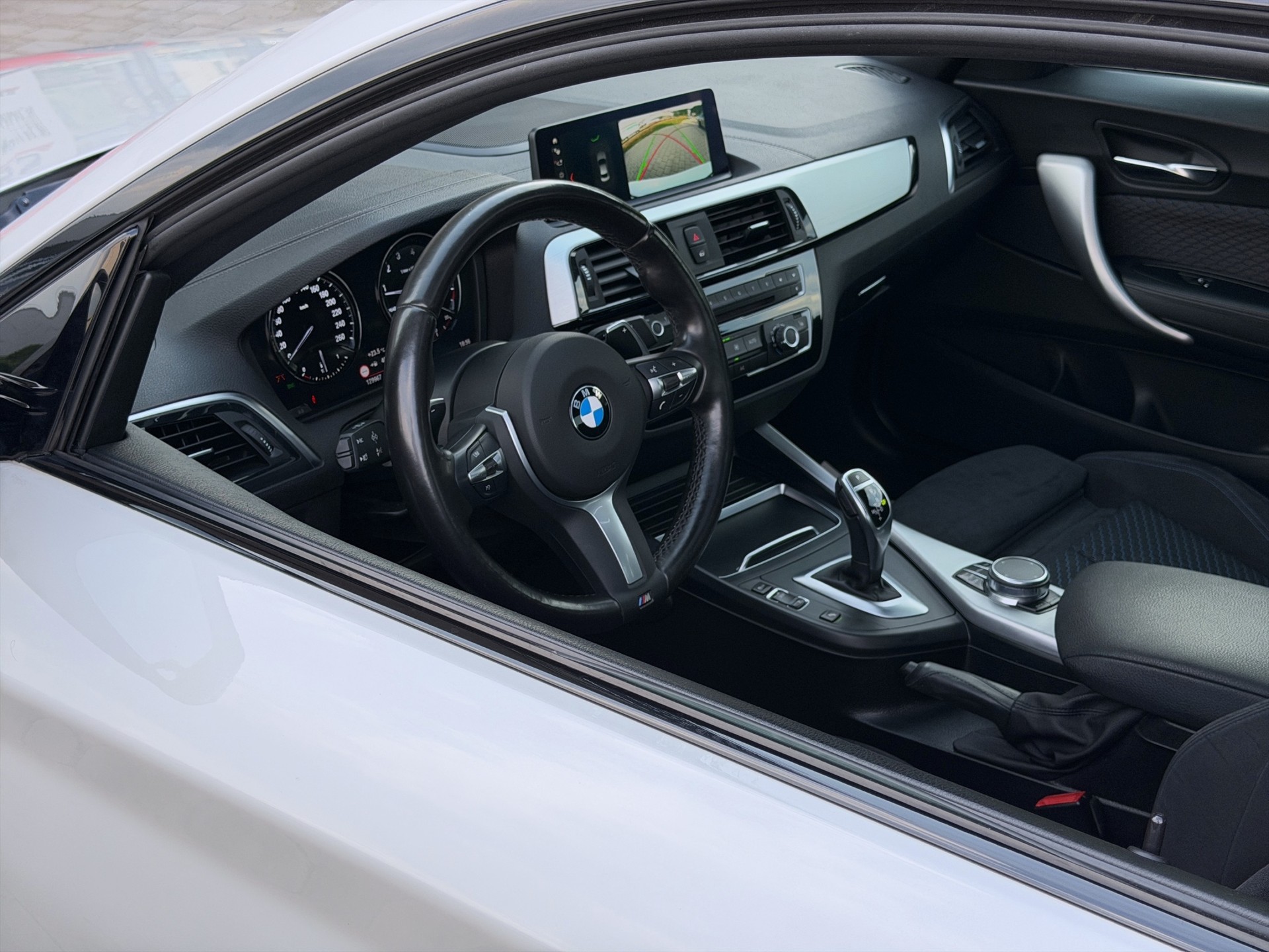 BMW 230i M Sport Steptronic*Frisch ab MFK,1 Jahr oder 20000km Garantie*-image-10