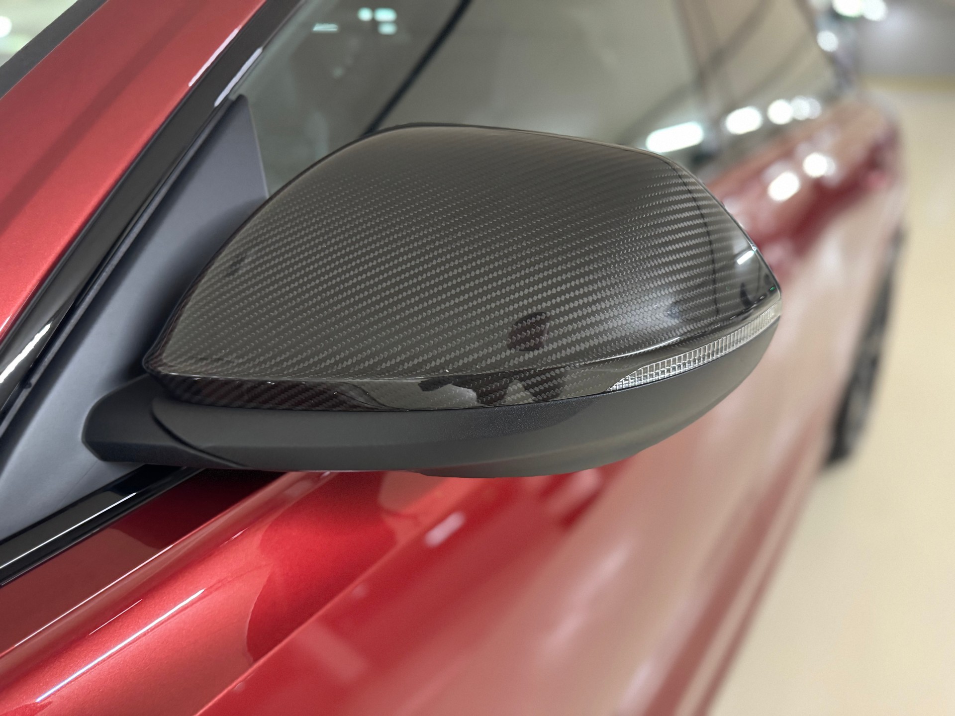 AUDI RSQ8 quattro tiptronic-image-10