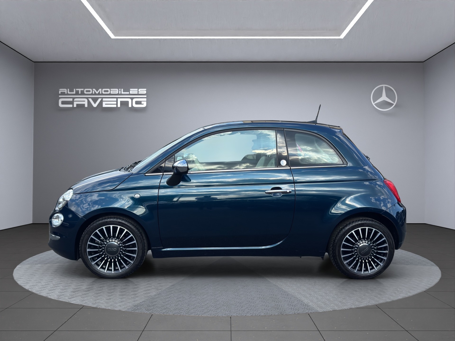FIAT 500 0.9 Twinair Turbo Mirror-showroom-element-1