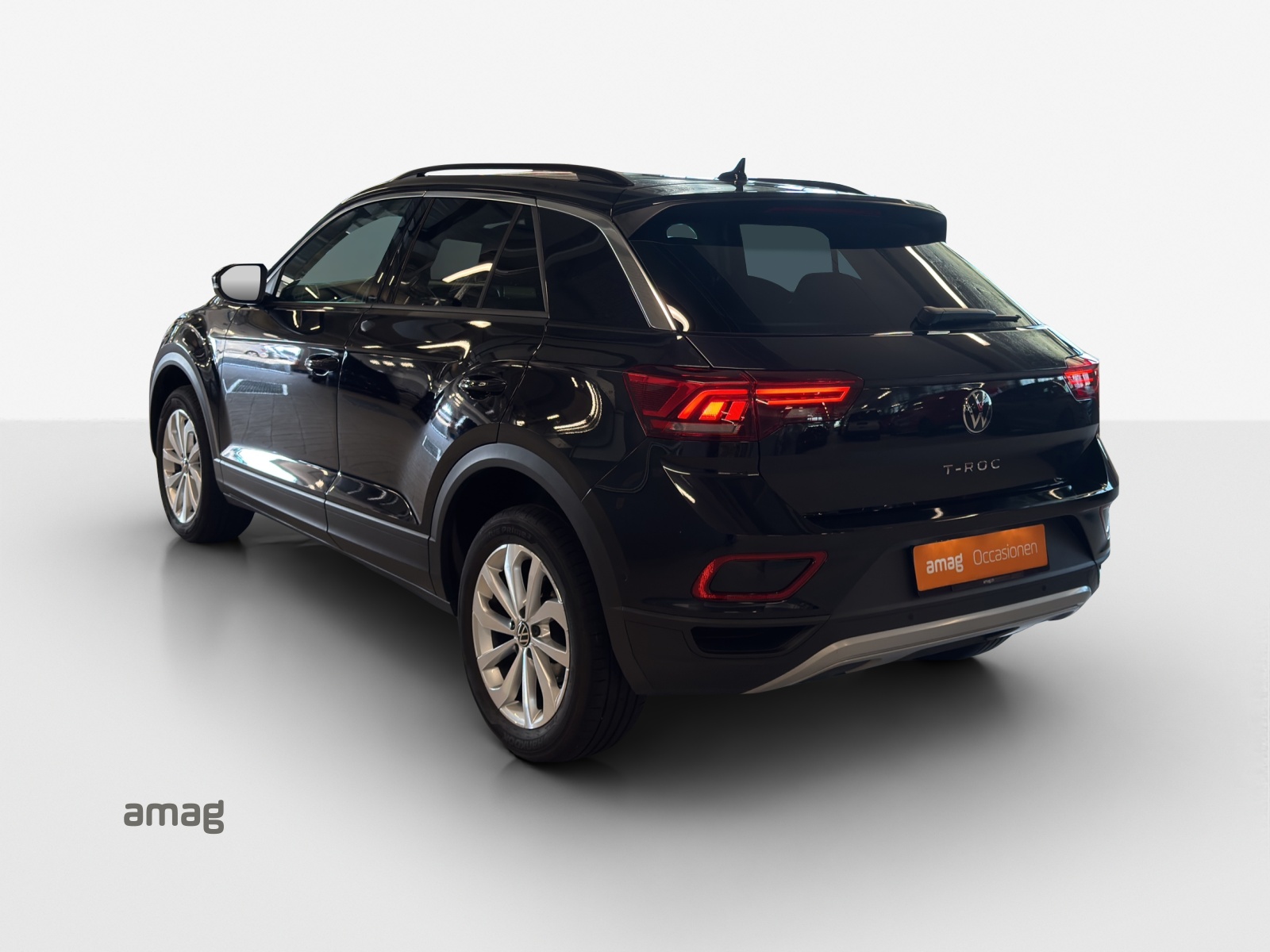 VW T-Roc 1.5 TSI EVO Life DSG-showroom-element-2