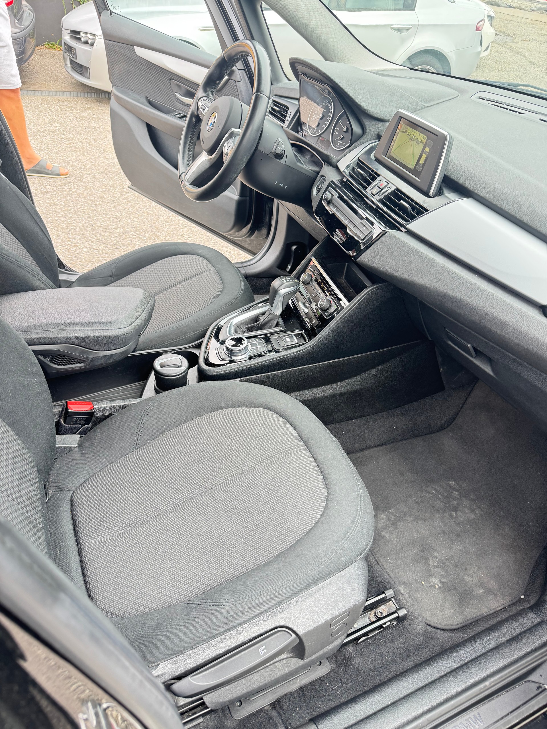 RENAULT Clio 1.2 16V T Limited EDC-image-11