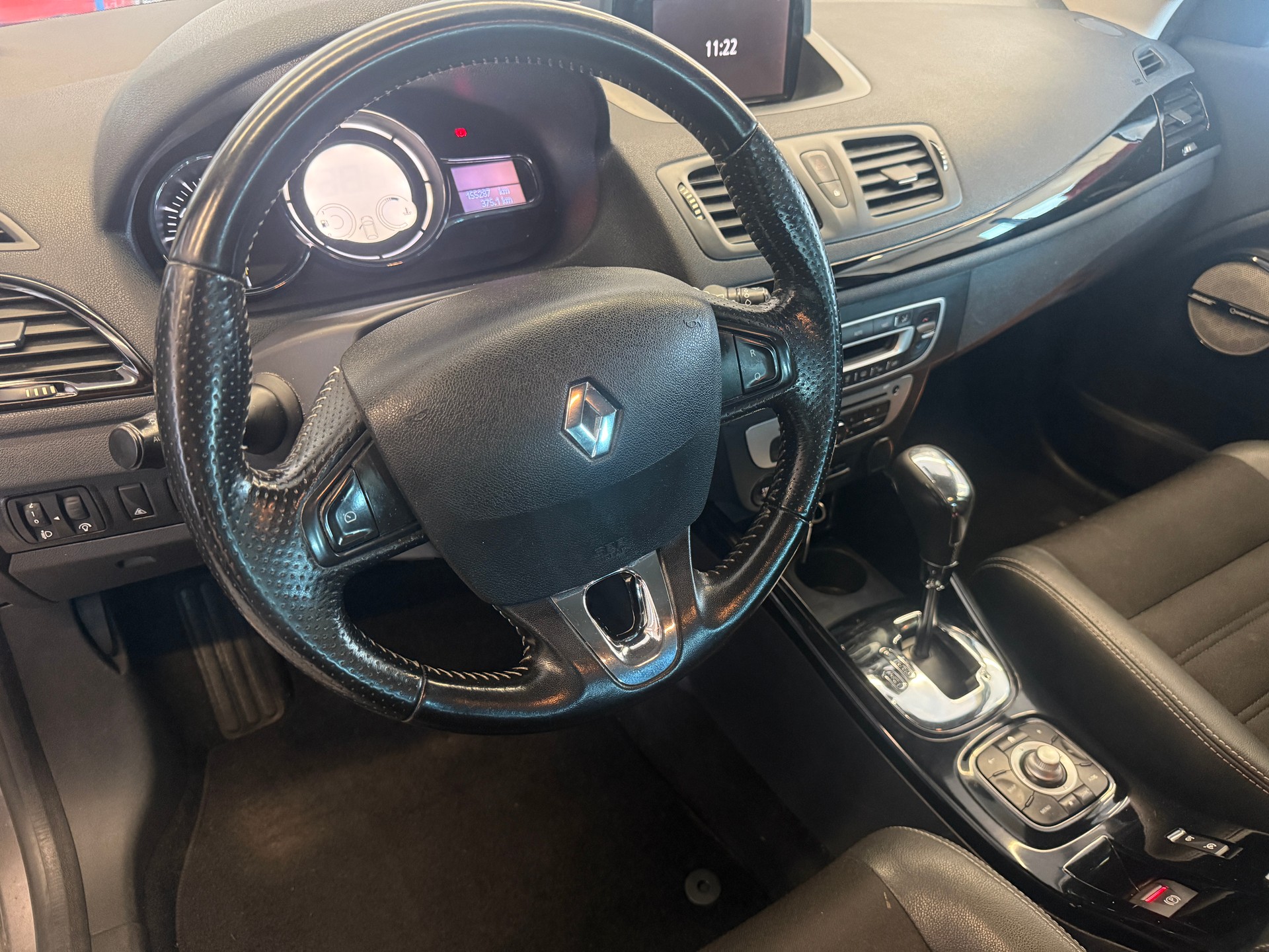 RENAULT Mégane Grandtour 1.2 16V Turbo Swiss Edition EDC-image-12