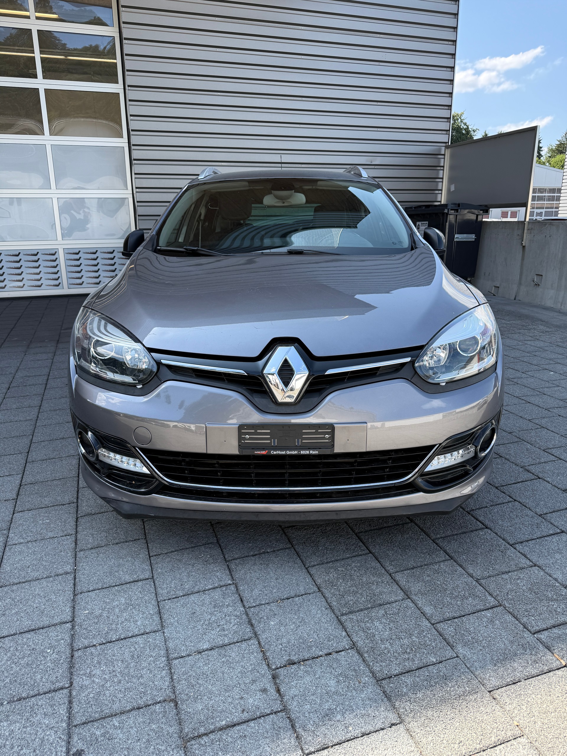 RENAULT Mégane Grandtour 1.2 16V Turbo Swiss Edition EDC