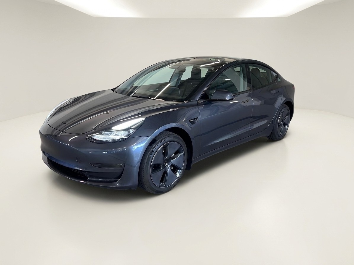 TESLA Model 3 RWD Long Range