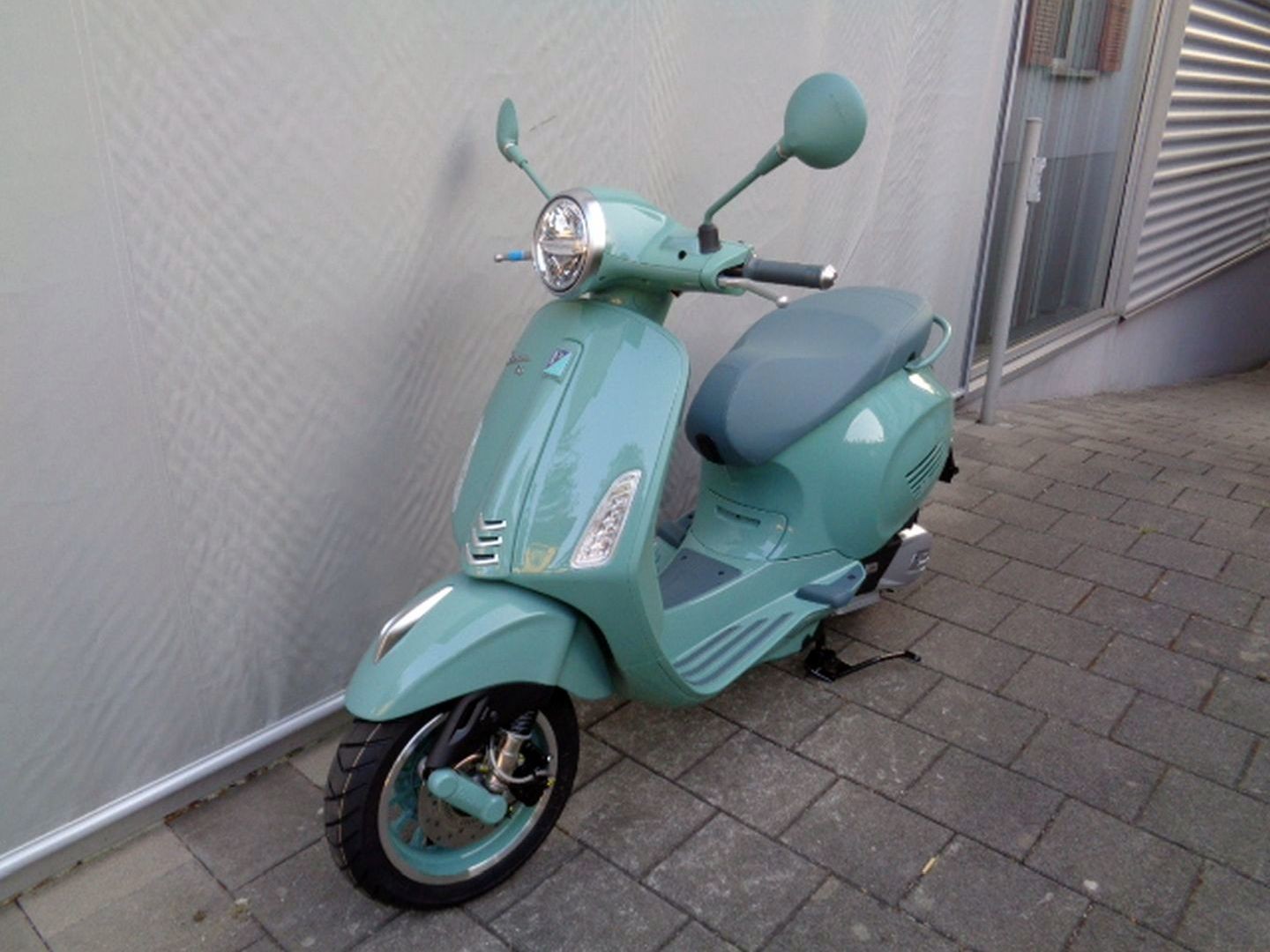PIAGGIO VESPA PRIMAVERA 125 ABS 80TH MY26 E5-image-1