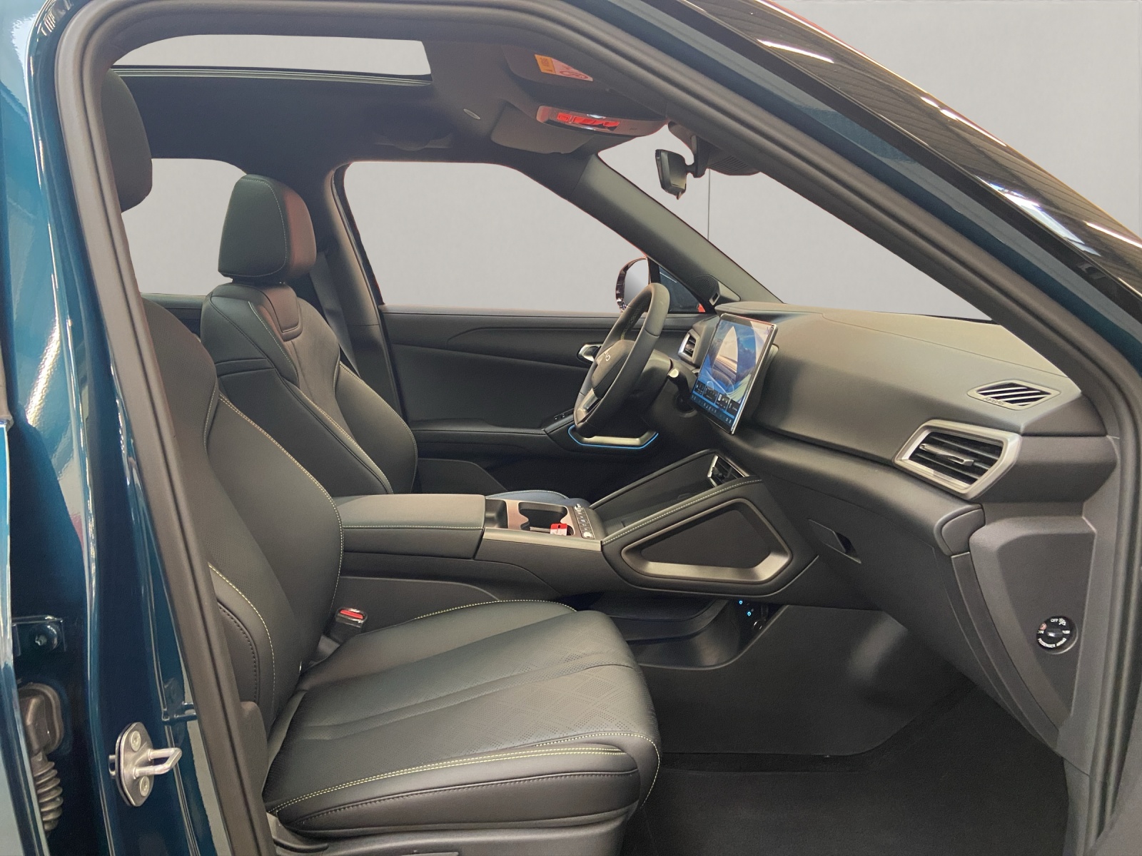 BYD Atto 2 DM-i Boost-image-13