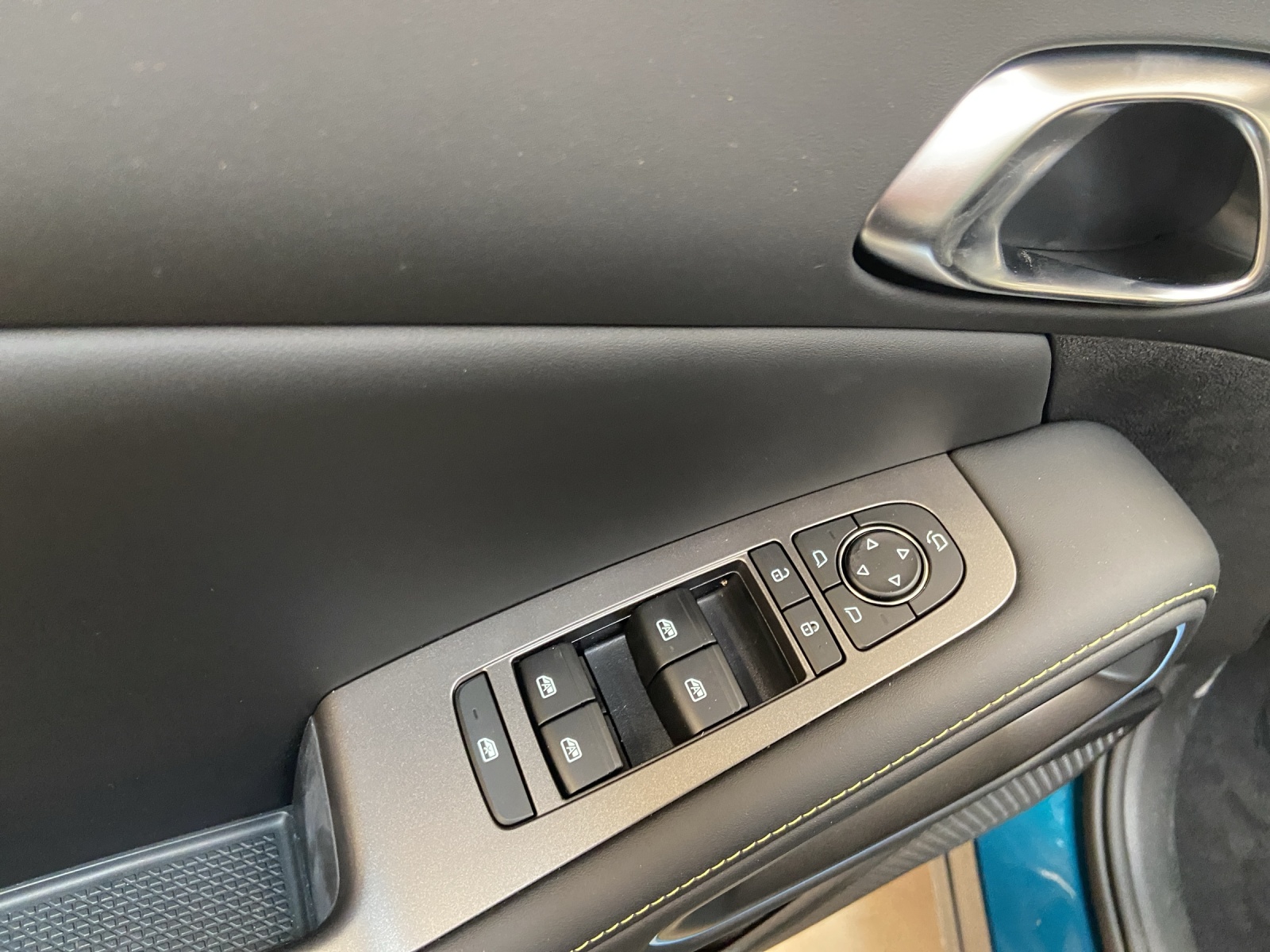BYD Atto 2 DM-i Boost-image-10