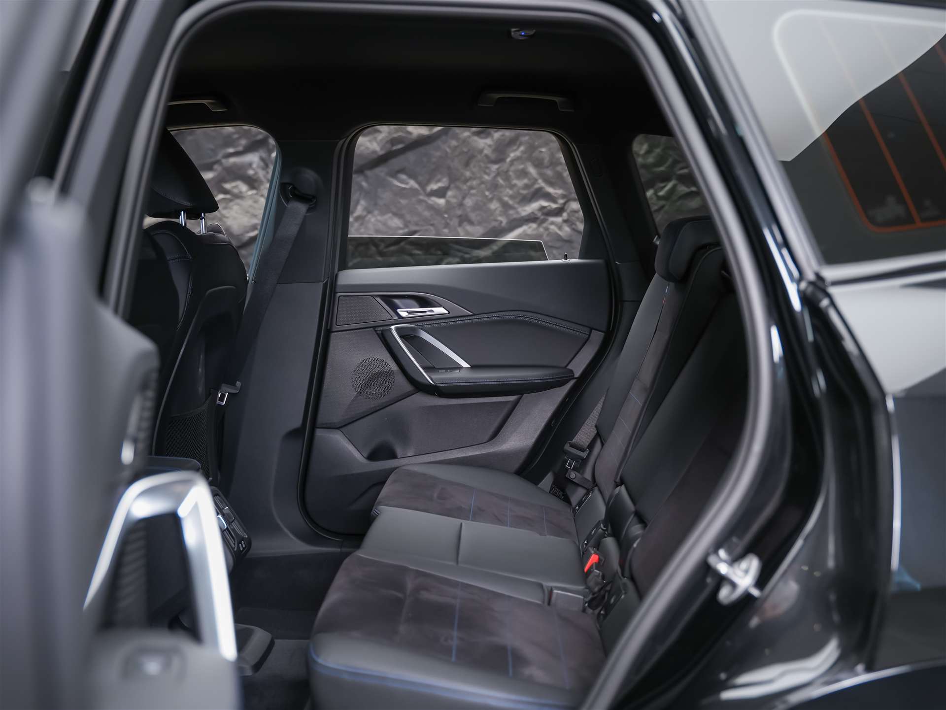 BMW X1 xDrive 23i M Sport *Abstandsregler*El. Sitze mit Memory*AHK*-image-12