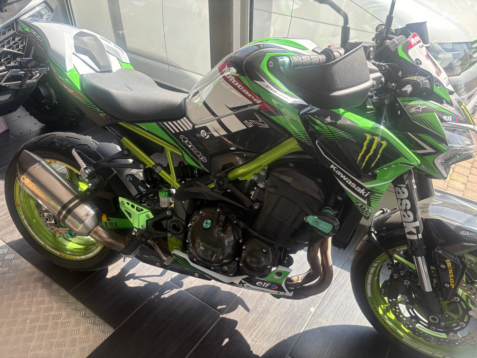 KAWASAKI Z 900-image-0