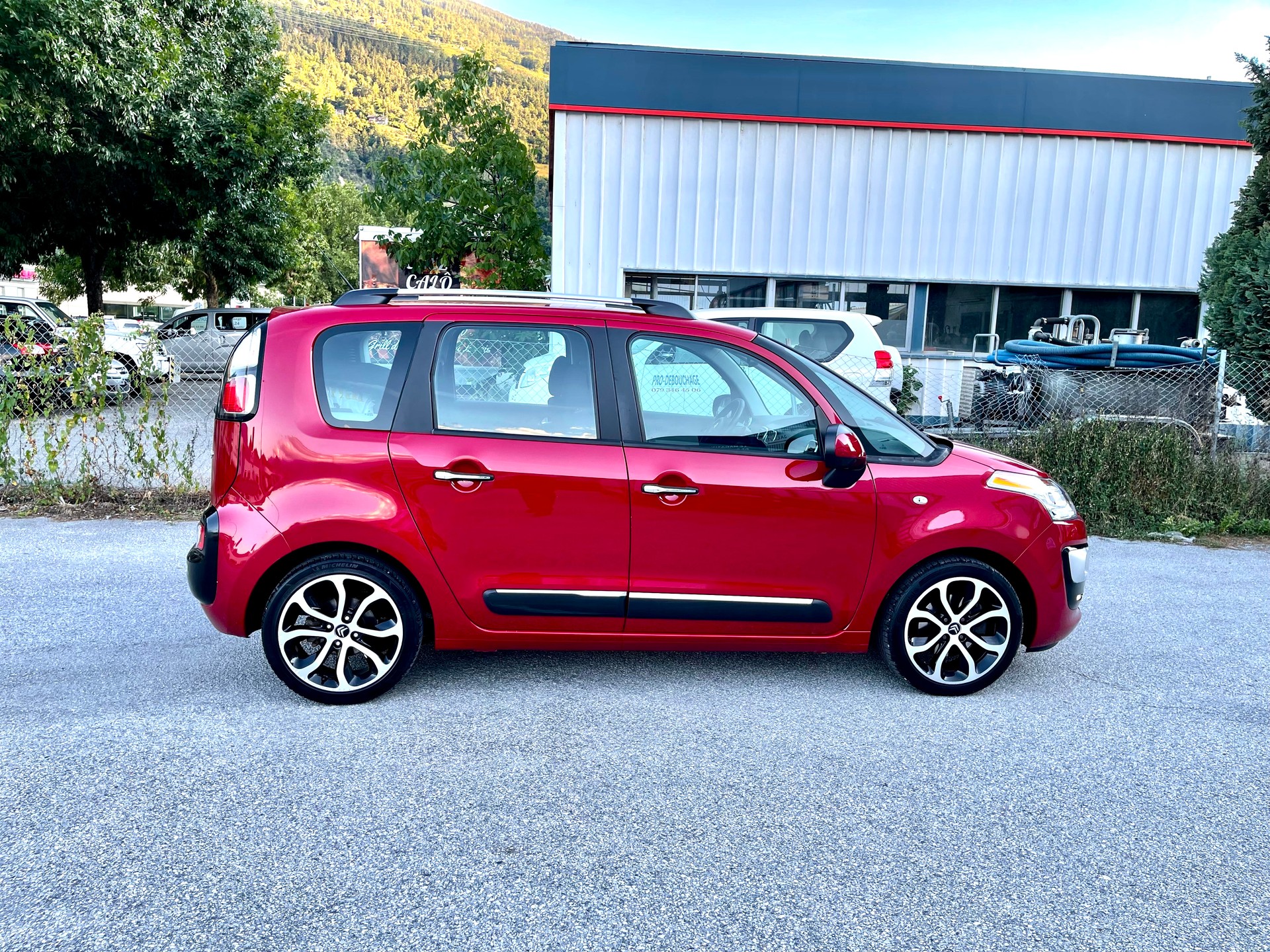 CITROEN C3 Picasso 1.6i 16V Exclusive EGS6-image-18
