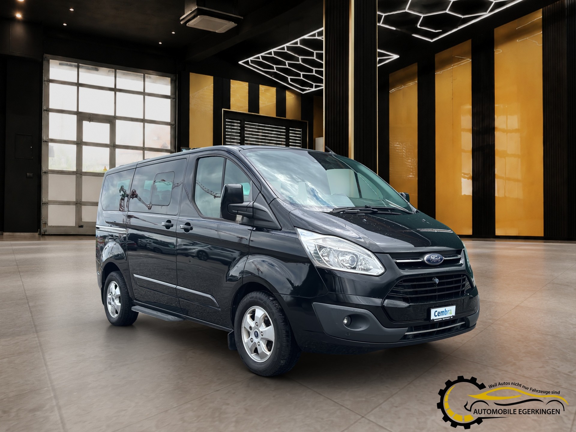 FORD Tourneo C Bus 310 L1 2.0 TDCi 170 Titanium-showroom-element-2