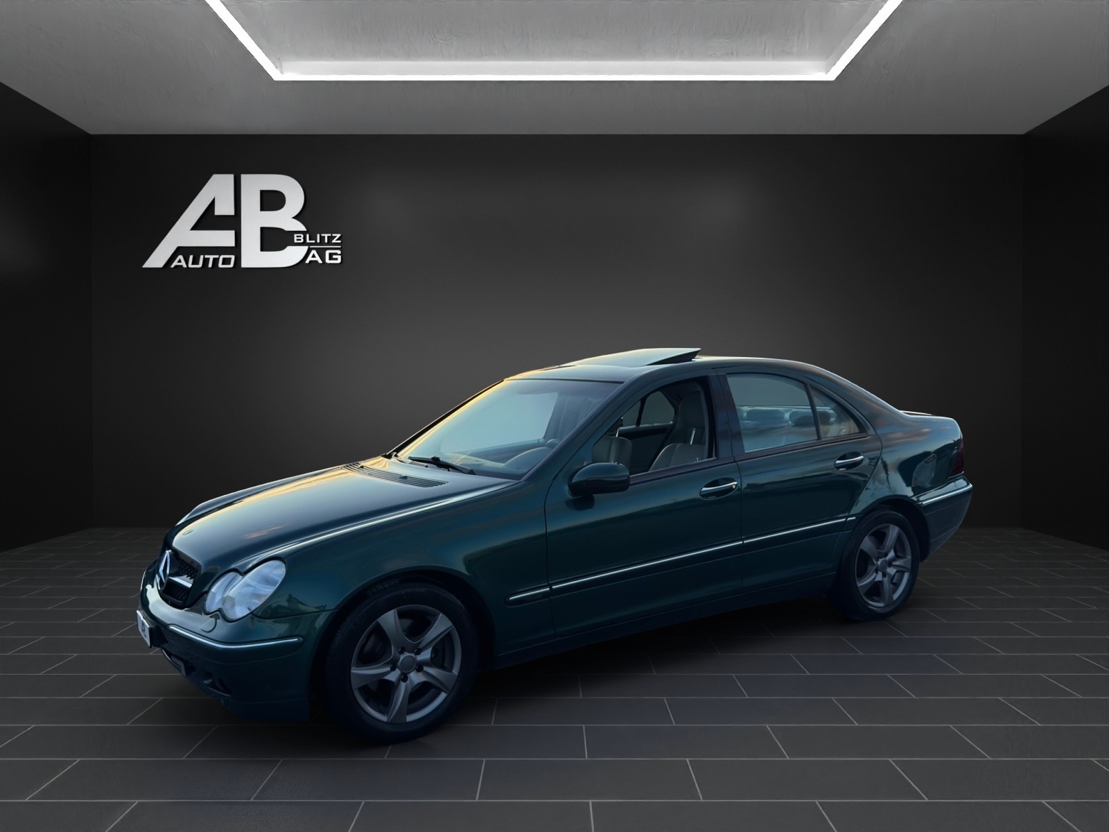 MERCEDES-BENZ C 320 Elégance Automatic-showroom-element-1