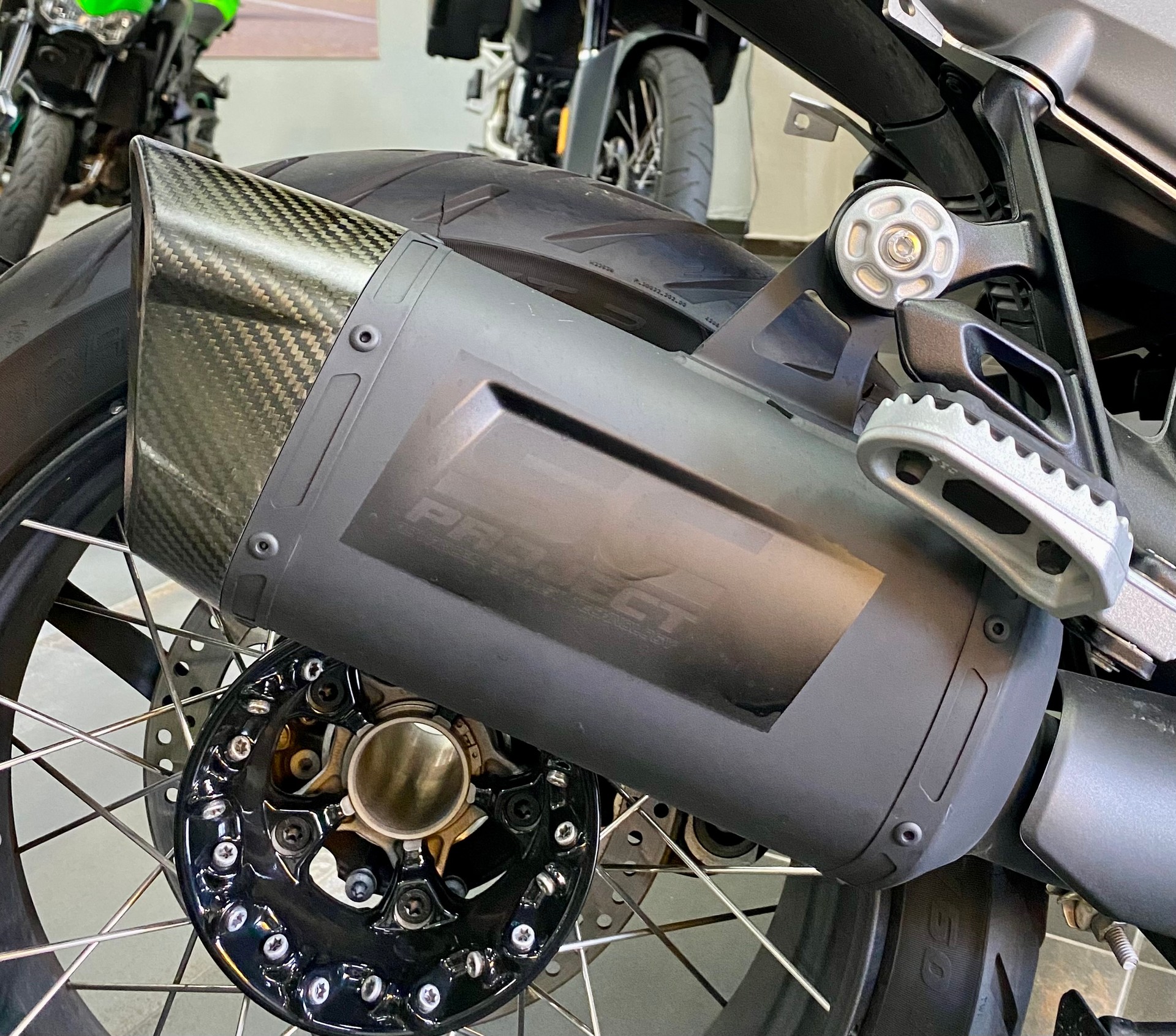 BMW R 1300 GS-image-4