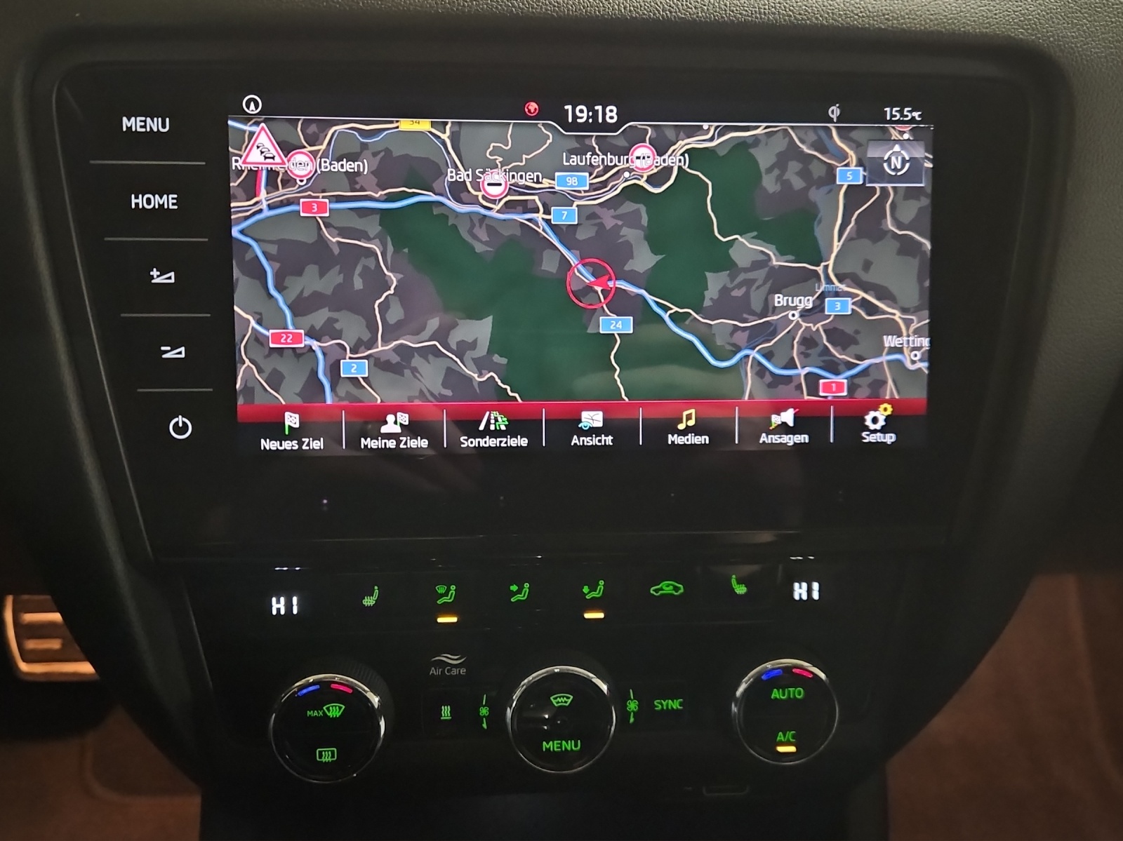 SKODA Octavia Combi 2.0 TDI Scout 4x4 DSG-image-14