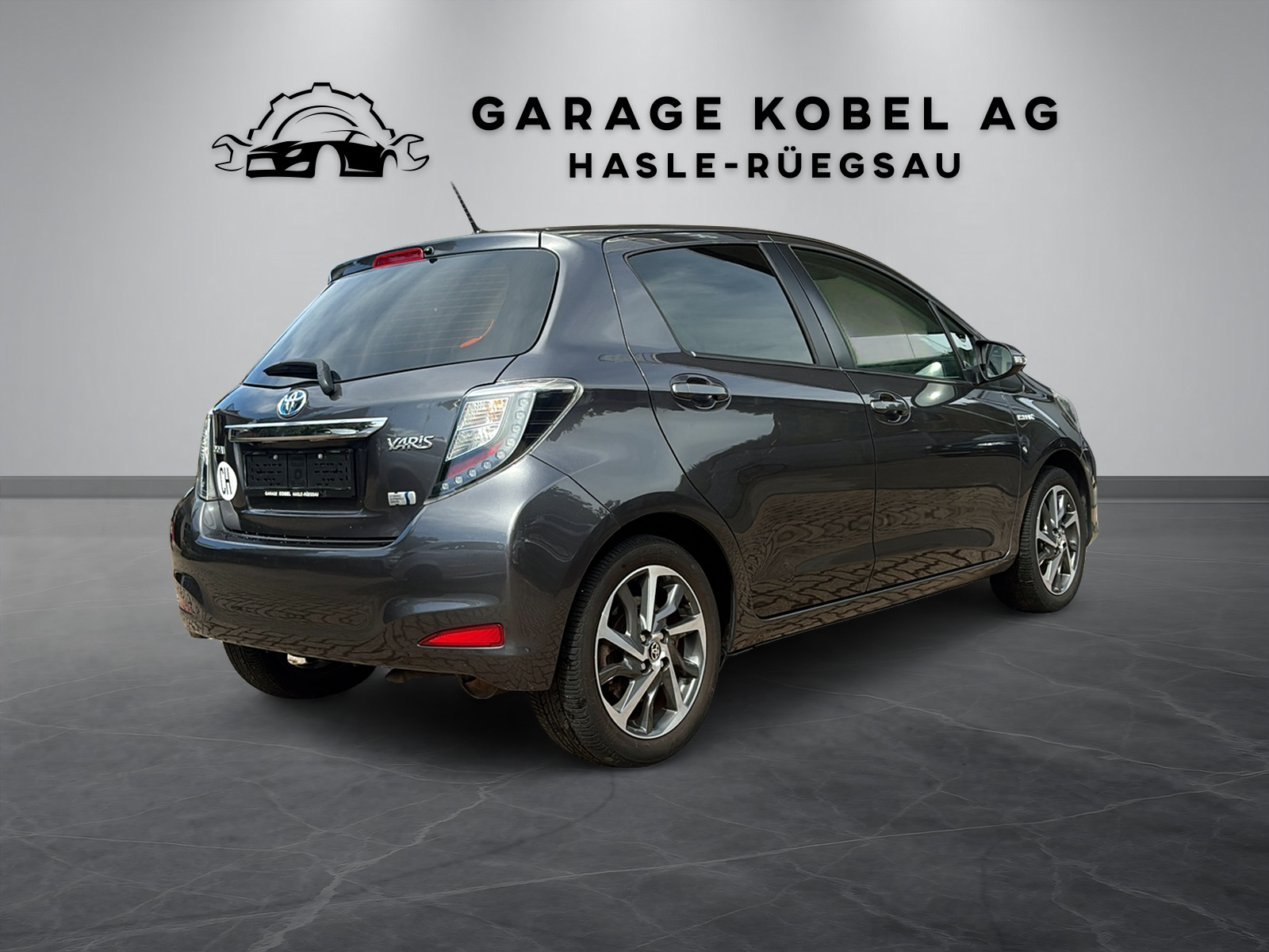 TOYOTA Yaris 1.5 VVT-i Hybrid Luna CVT-showroom-element-2