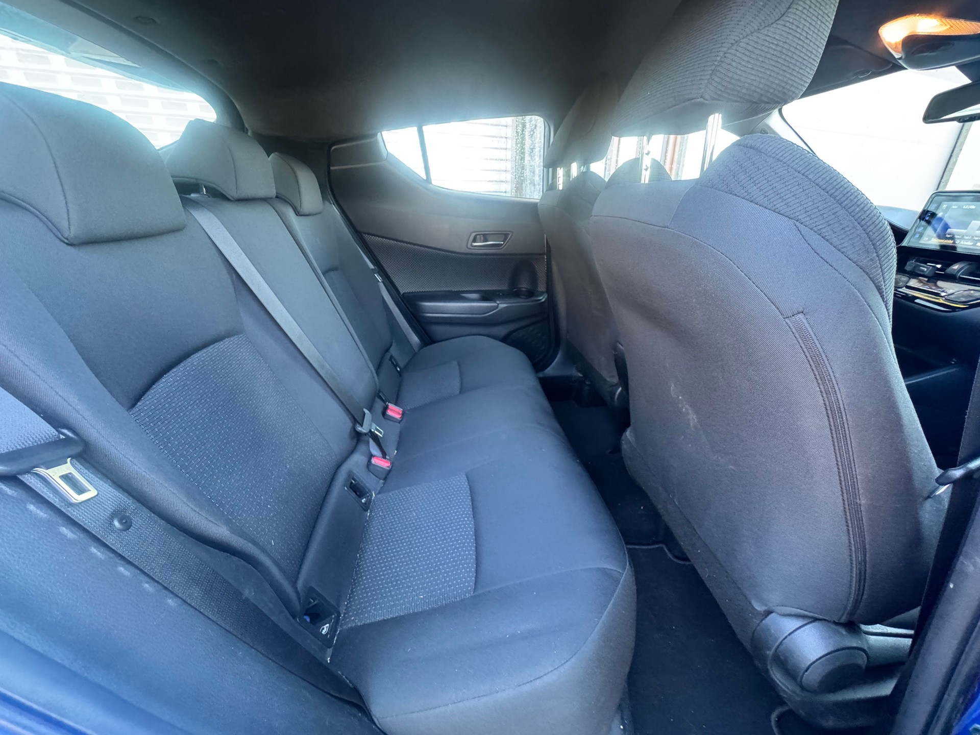 TOYOTA C-HR 1.2 Turbo Comfort-image-10