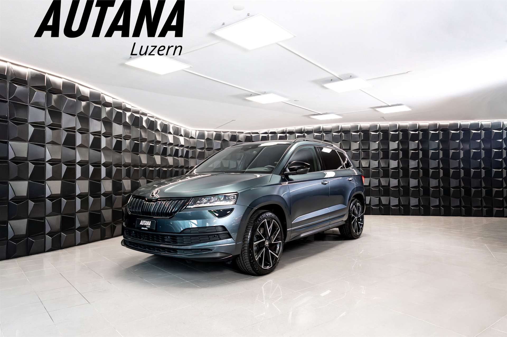 SKODA Karoq 2.0 TDI SCR SportLine 4x4 DSG