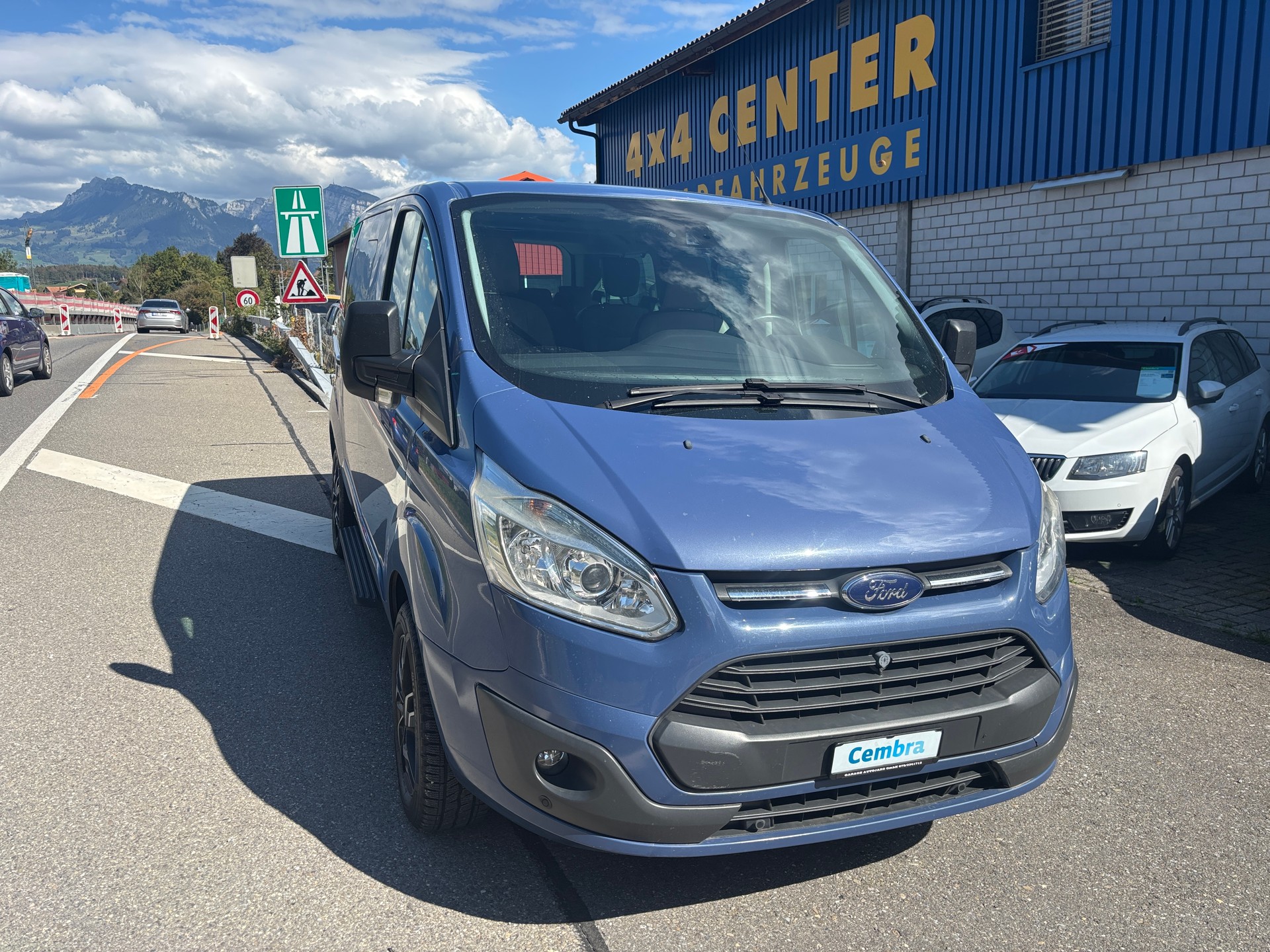 FORD Tourneo Custom 300 L1H1 Trend