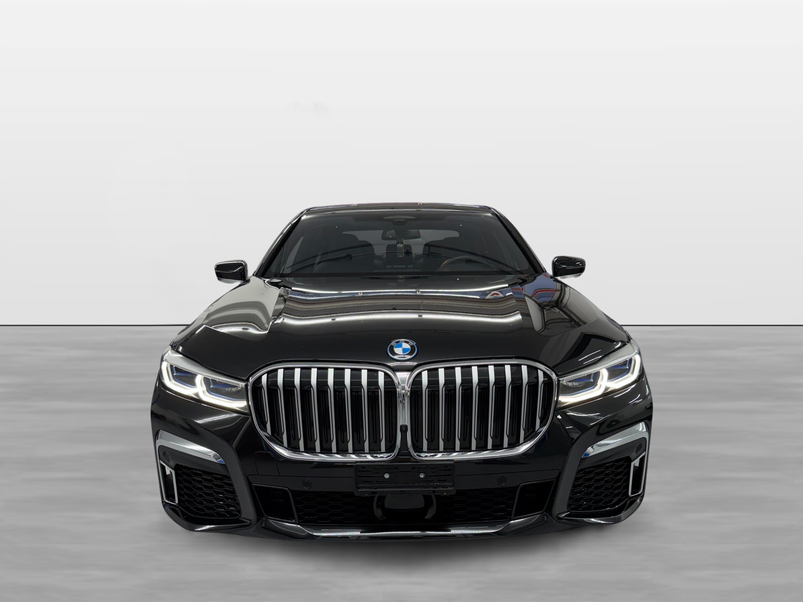 BMW 745Le xDrive M Sport Steptronic