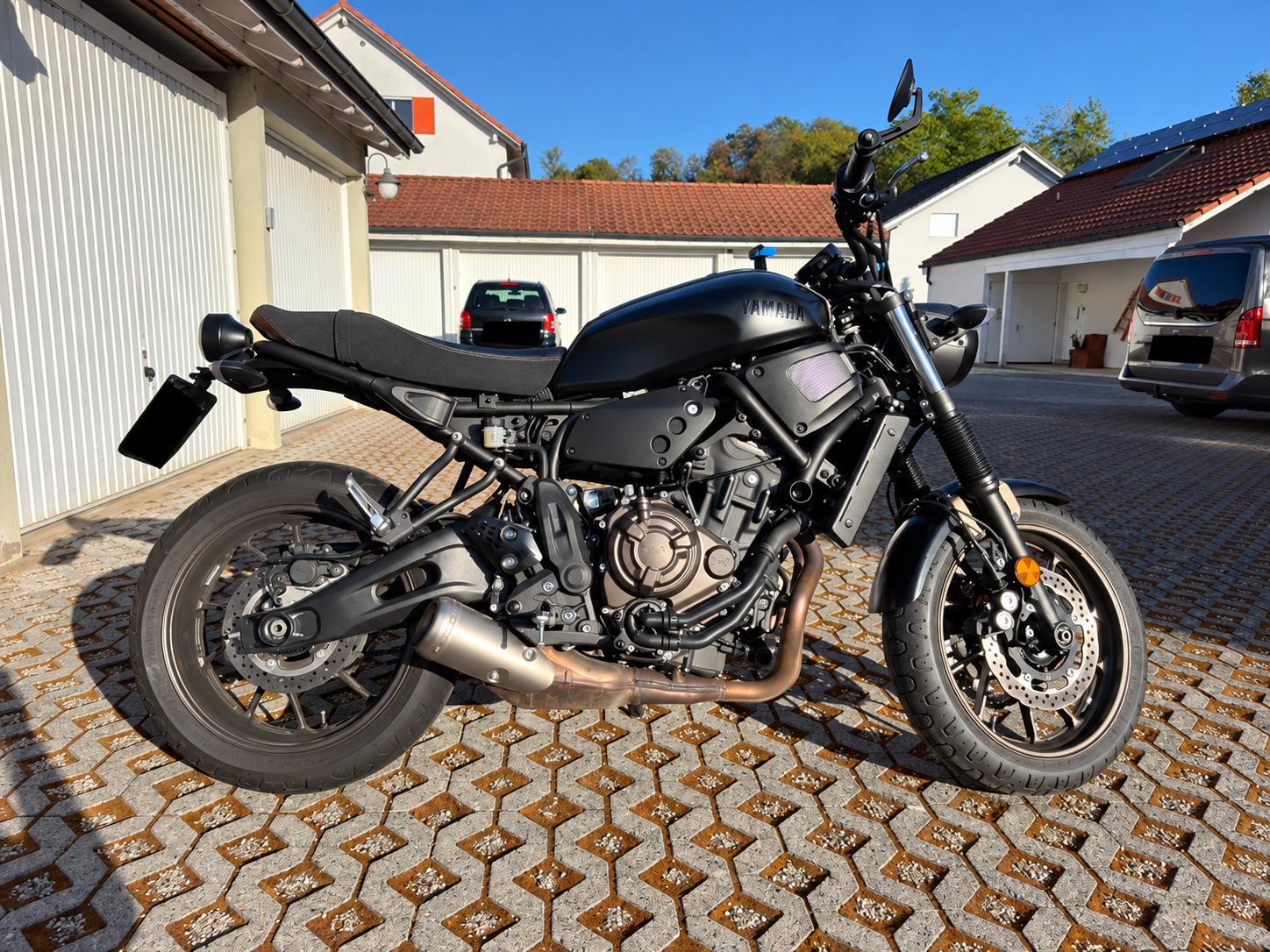 YAMAHA XSR 700 (35kW)-image-1