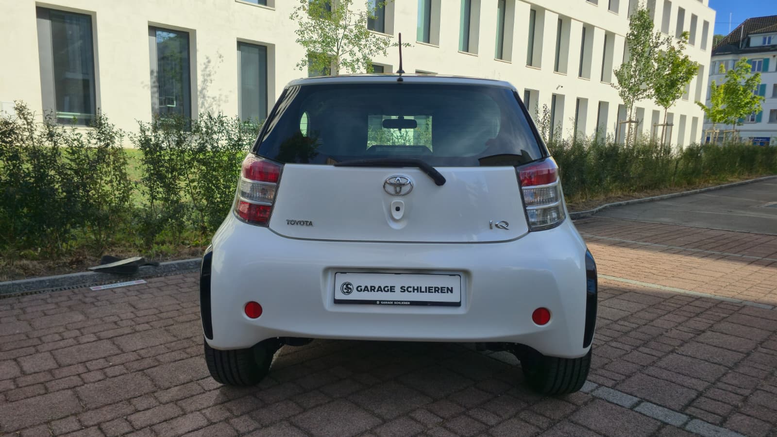 TOYOTA iQ 1.0 VVT-i Limited Edition| Frisch ab MFK und Service| 8Fach Alu Räder| Radio AUX-image-7