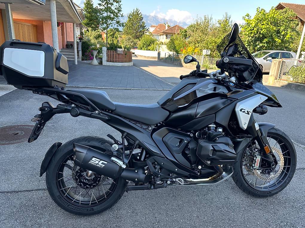 BMW R 1300 GS-image-0