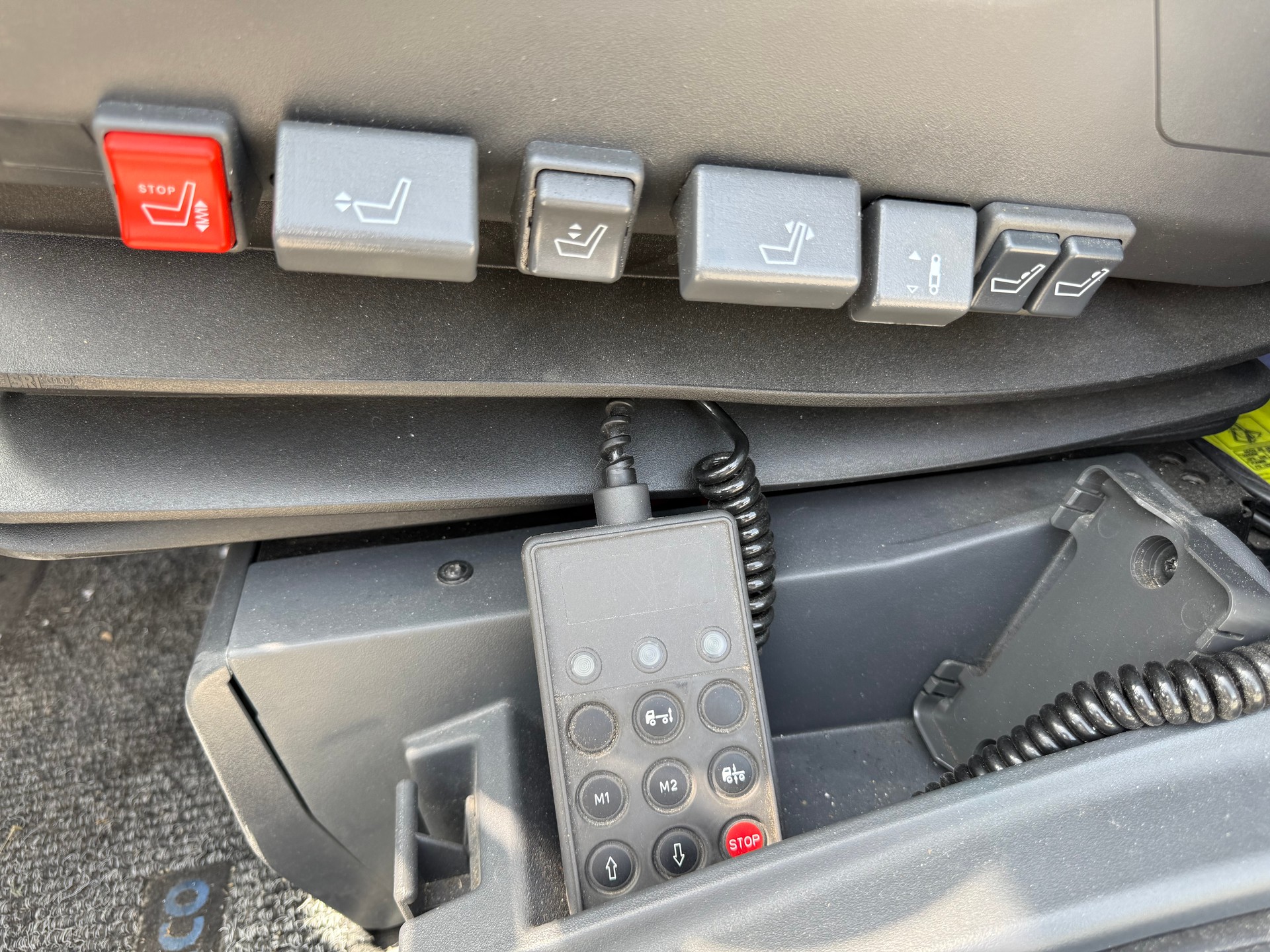 IVECO 75E18P Eurocargo-image-15