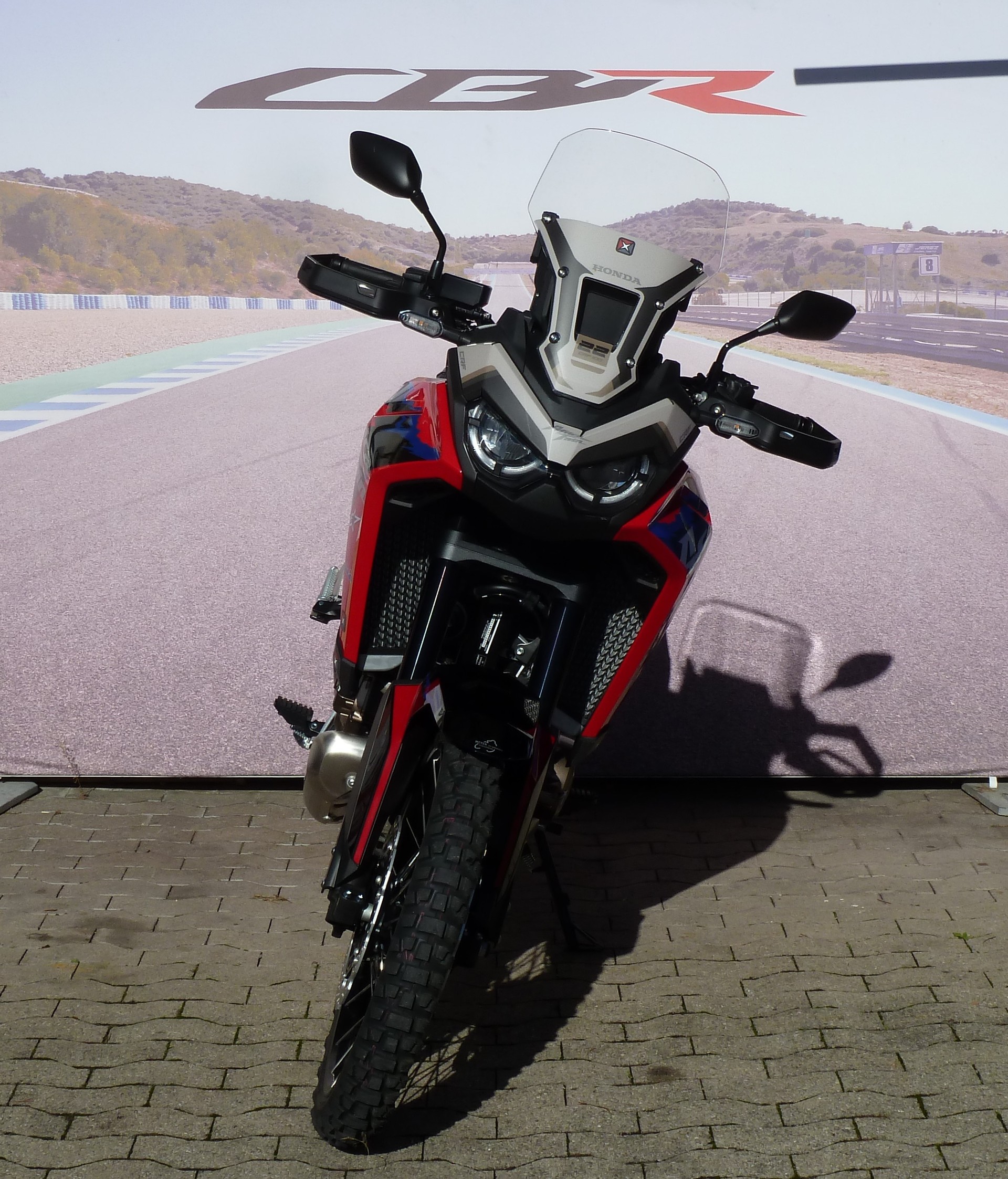 HONDA CRF 1100 Africa Twin-image-12