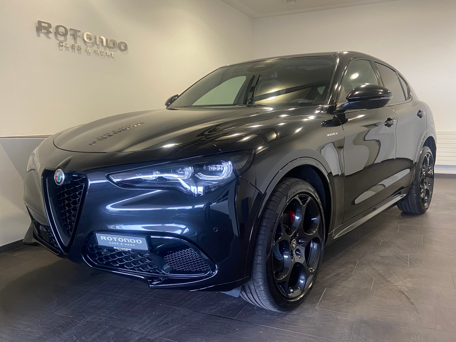 ALFA ROMEO Stelvio 2.0 Veloce Pack Premium Sky Q4 AT8