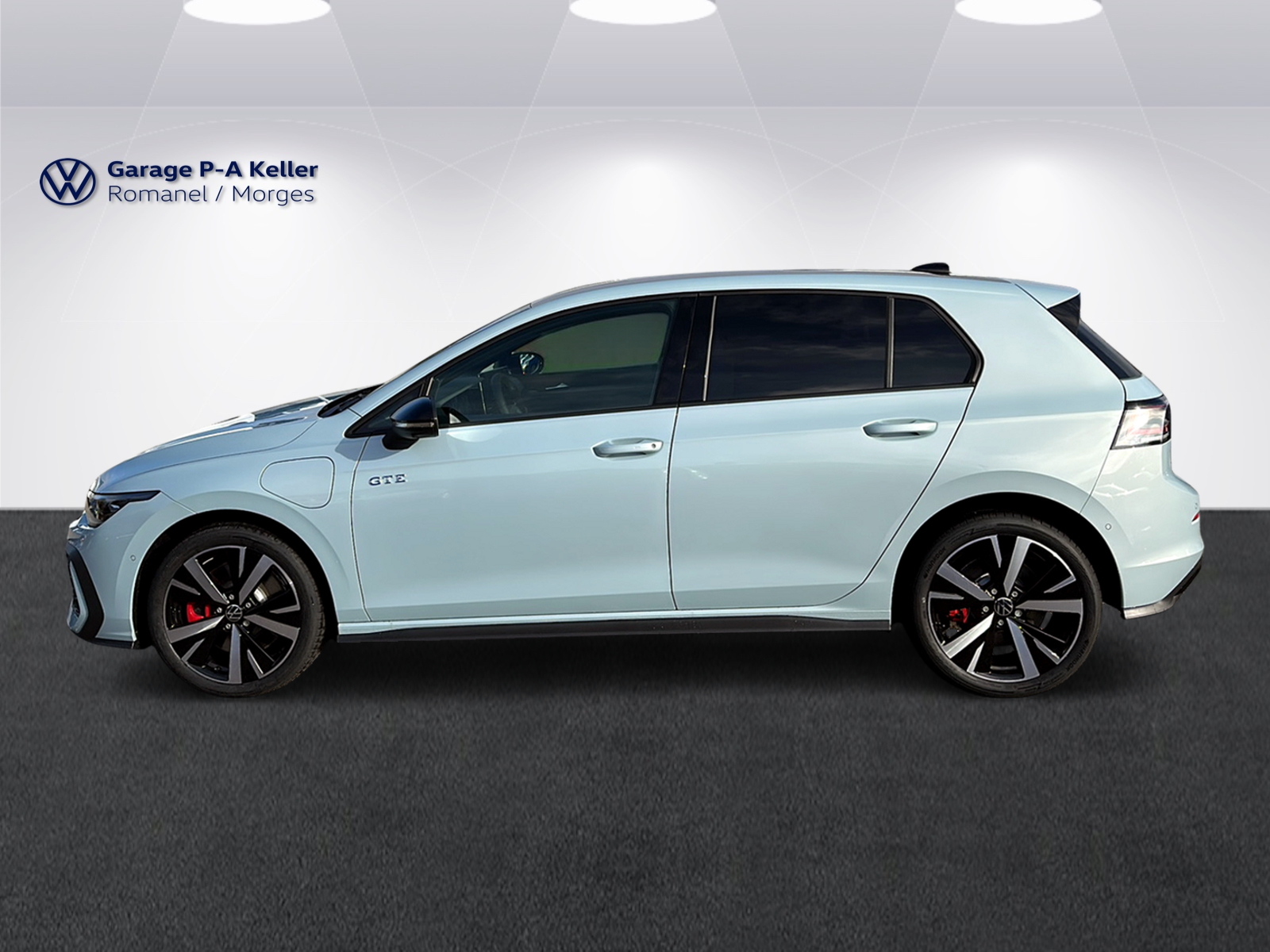 VW Golf GTE 1.5 TSI Plug-In Hybrid 272CH DSG-showroom-element-1