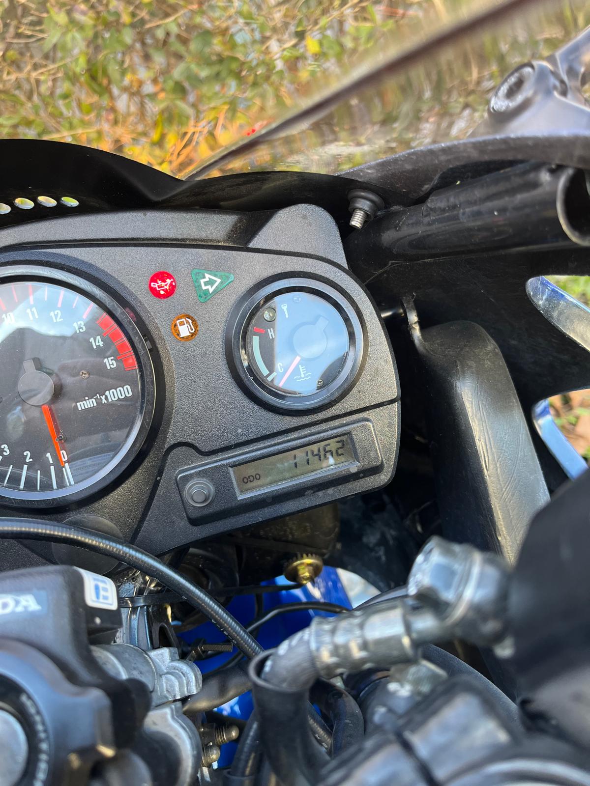 HONDA CBR 600 F-image-4