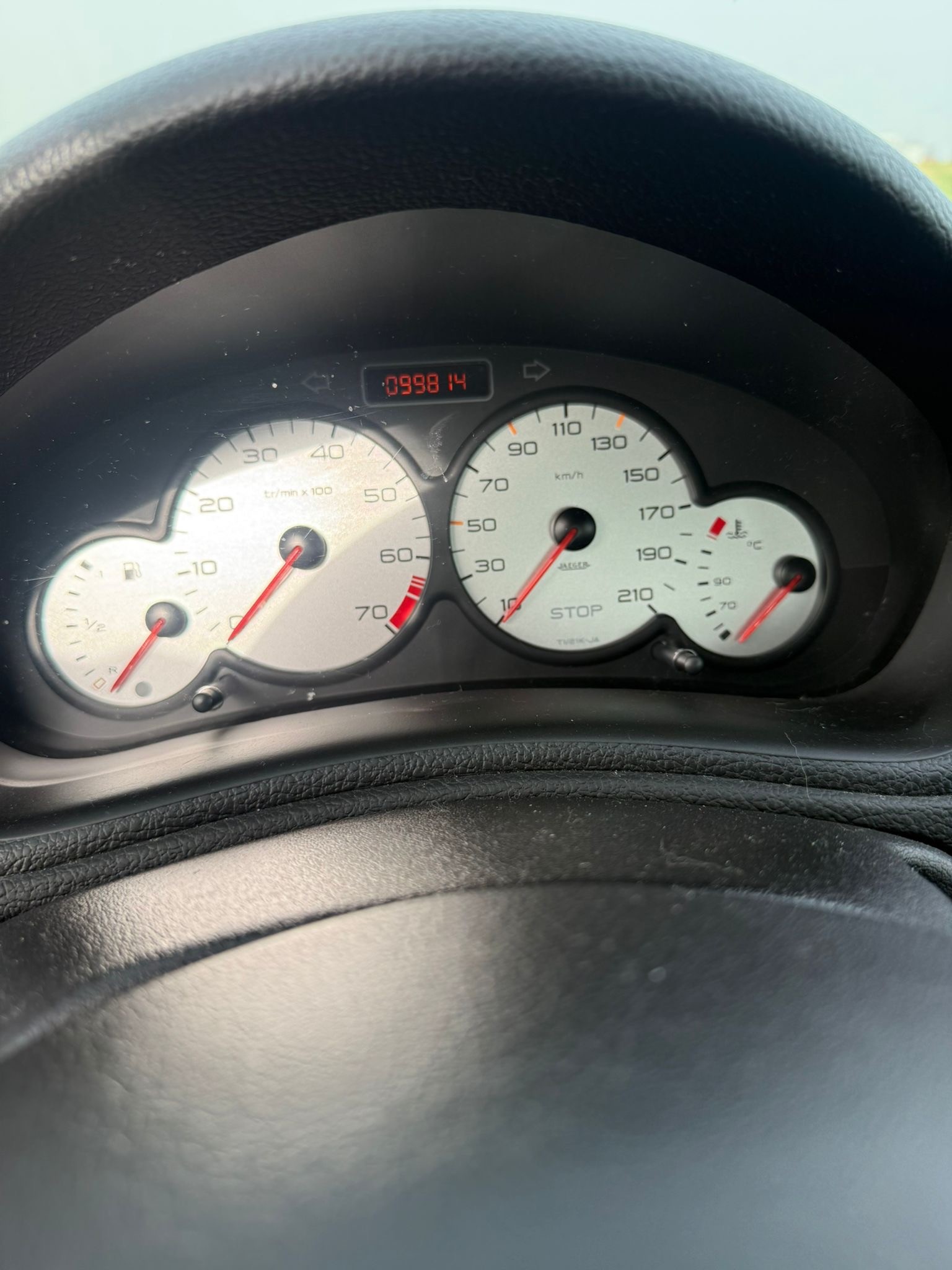 PEUGEOT 206 1.4 X-Line-image-6