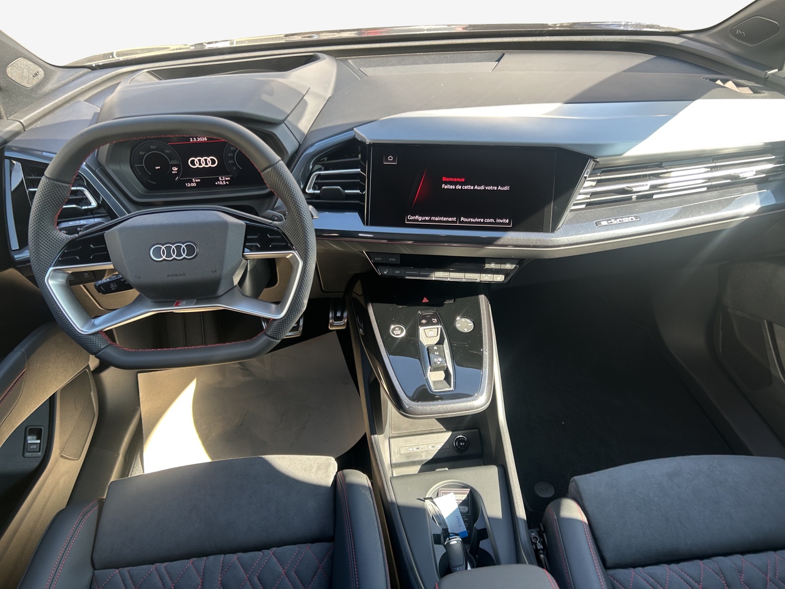 AUDI Q4 e-tron 45 Edition Swiss Ski quattro-image-8