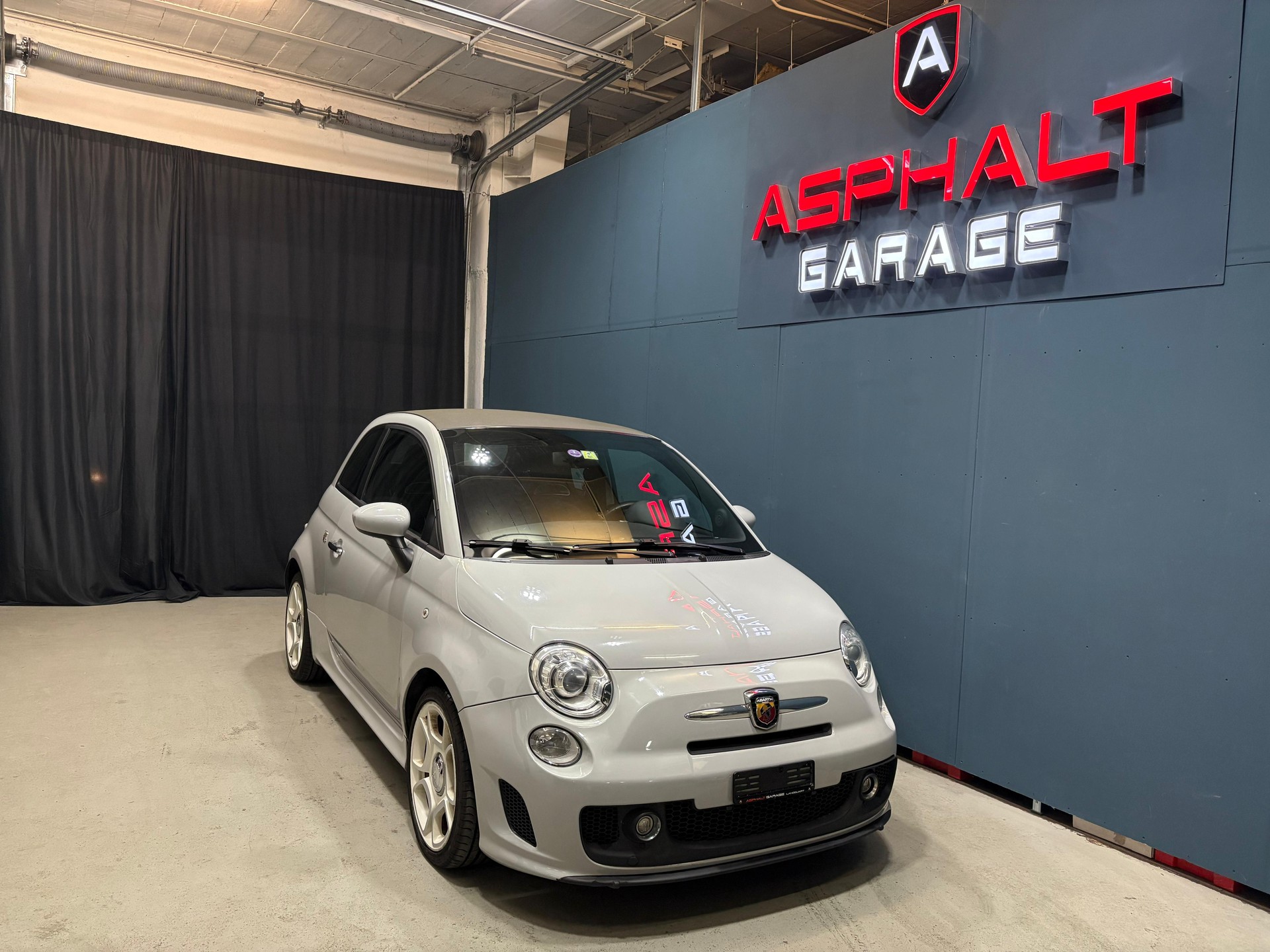 FIAT 500C 1.4 16V Turbo Abarth Dualogic