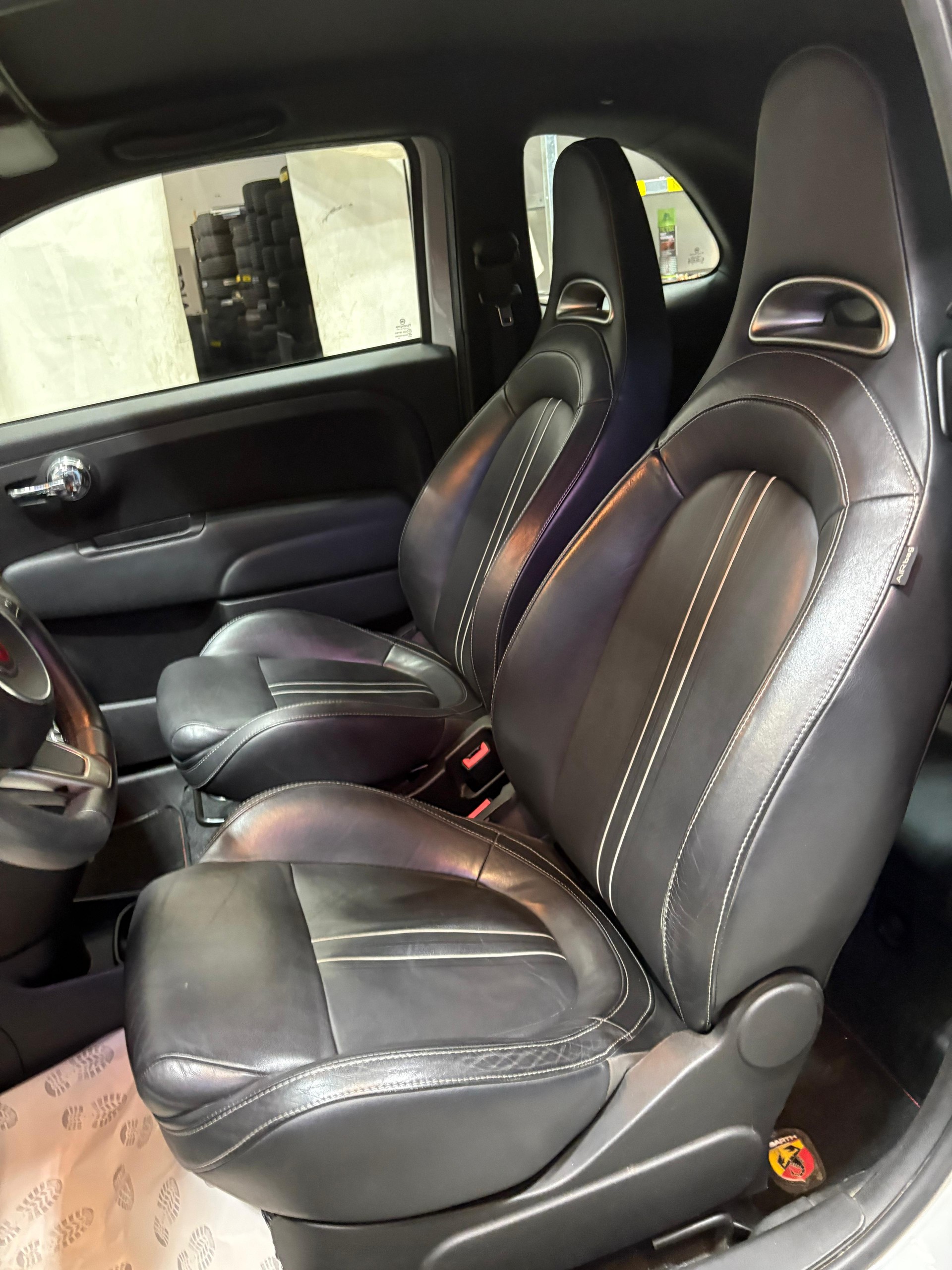 FIAT 500C 1.4 16V Turbo Abarth Dualogic-image-8