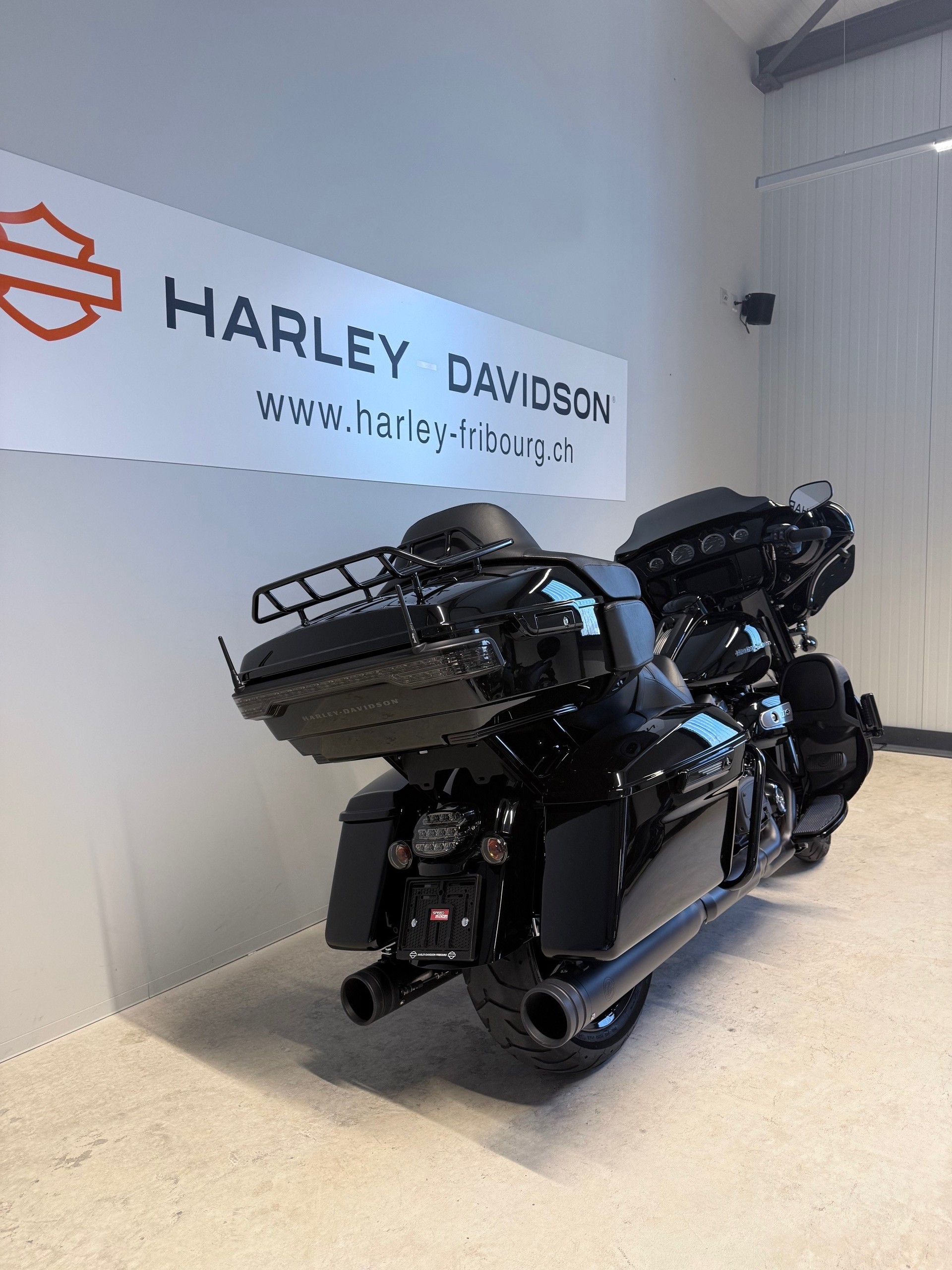 HARLEY-DAVIDSON FLHTK Electra Glide Ultra Limited 114-image-3