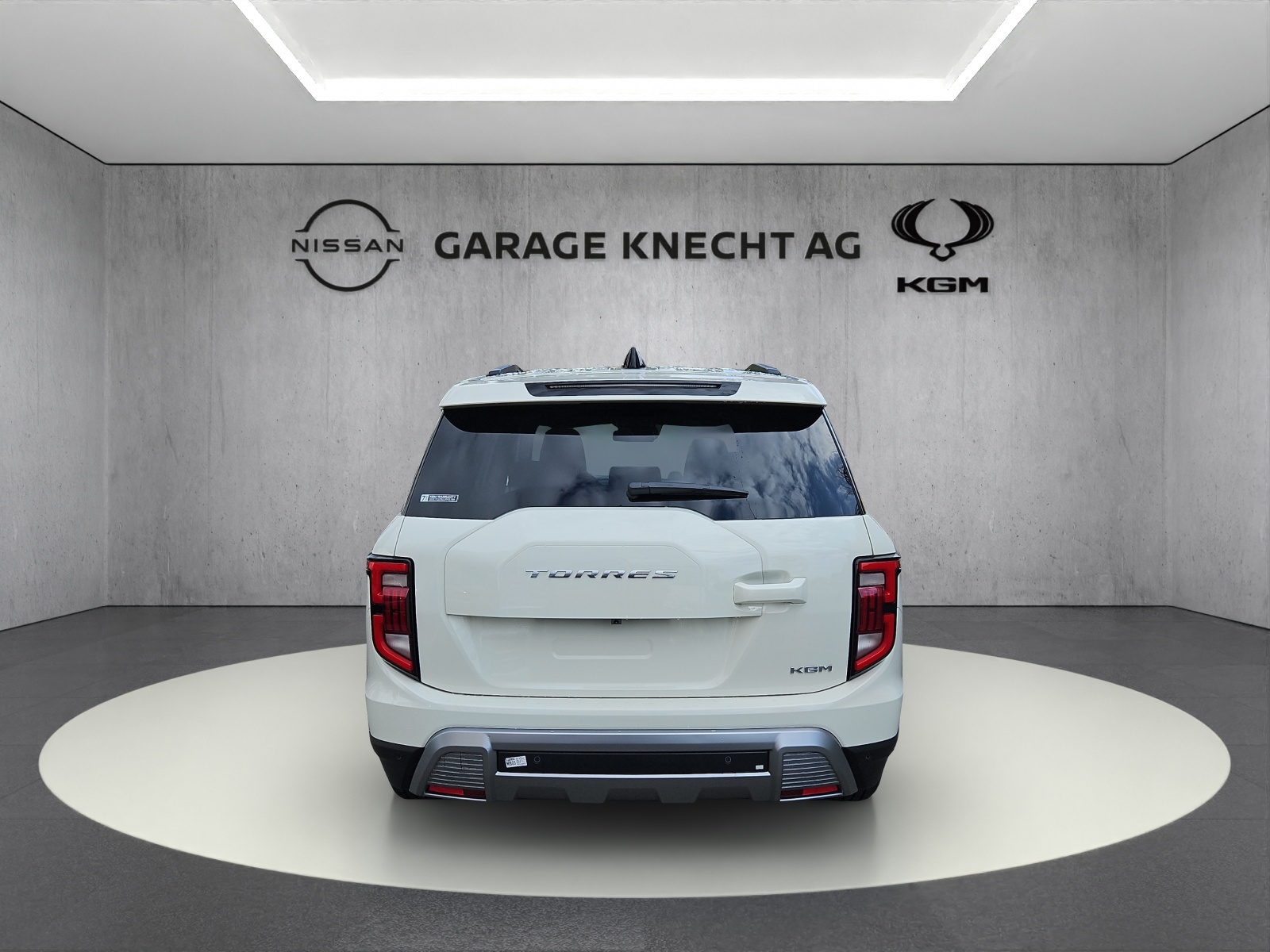 KGM-SsangYong Torres 1.5 T-Gdi Platinum 4WD PGD 360°-image-6
