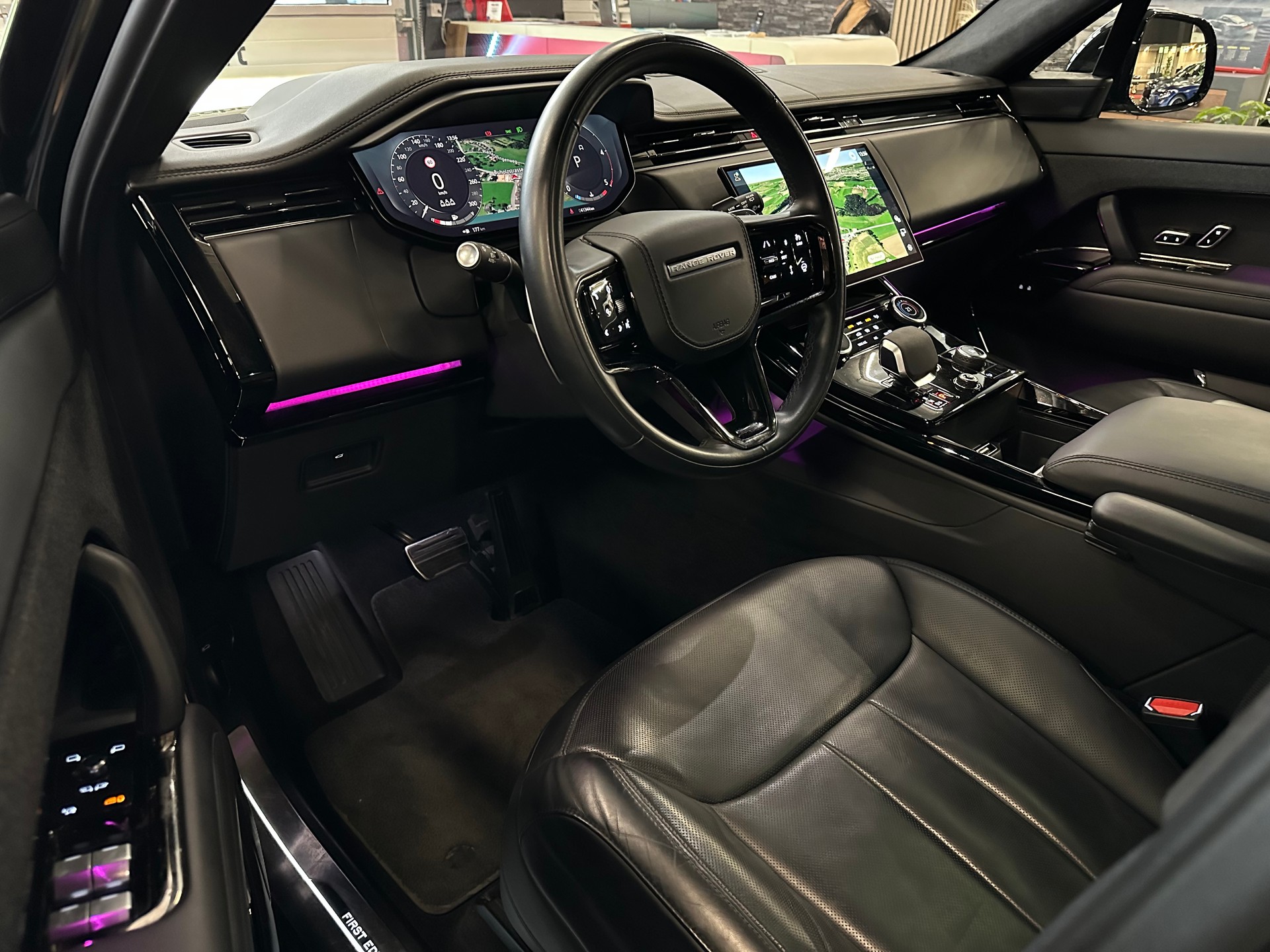 LAND ROVER Range Rover Sport D350 3.0 TD6 MHEV First Edition Automatic-image-8