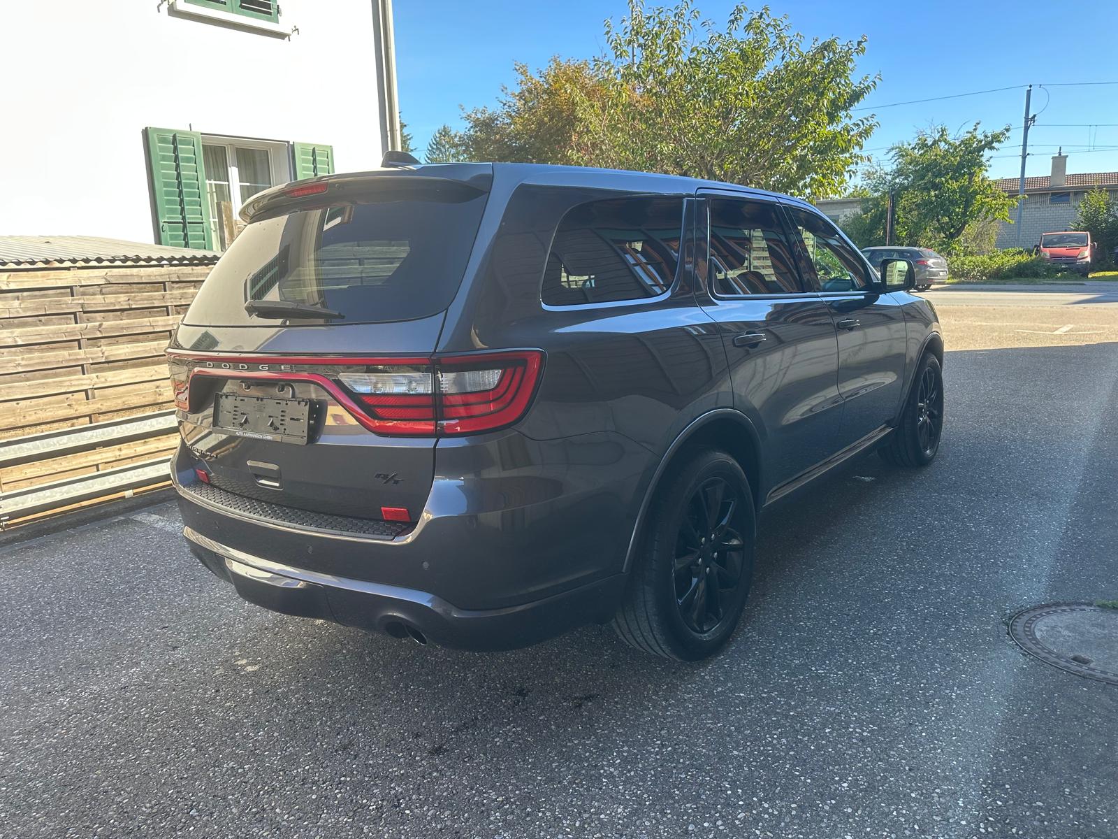DODGE R/T-showroom-element-2