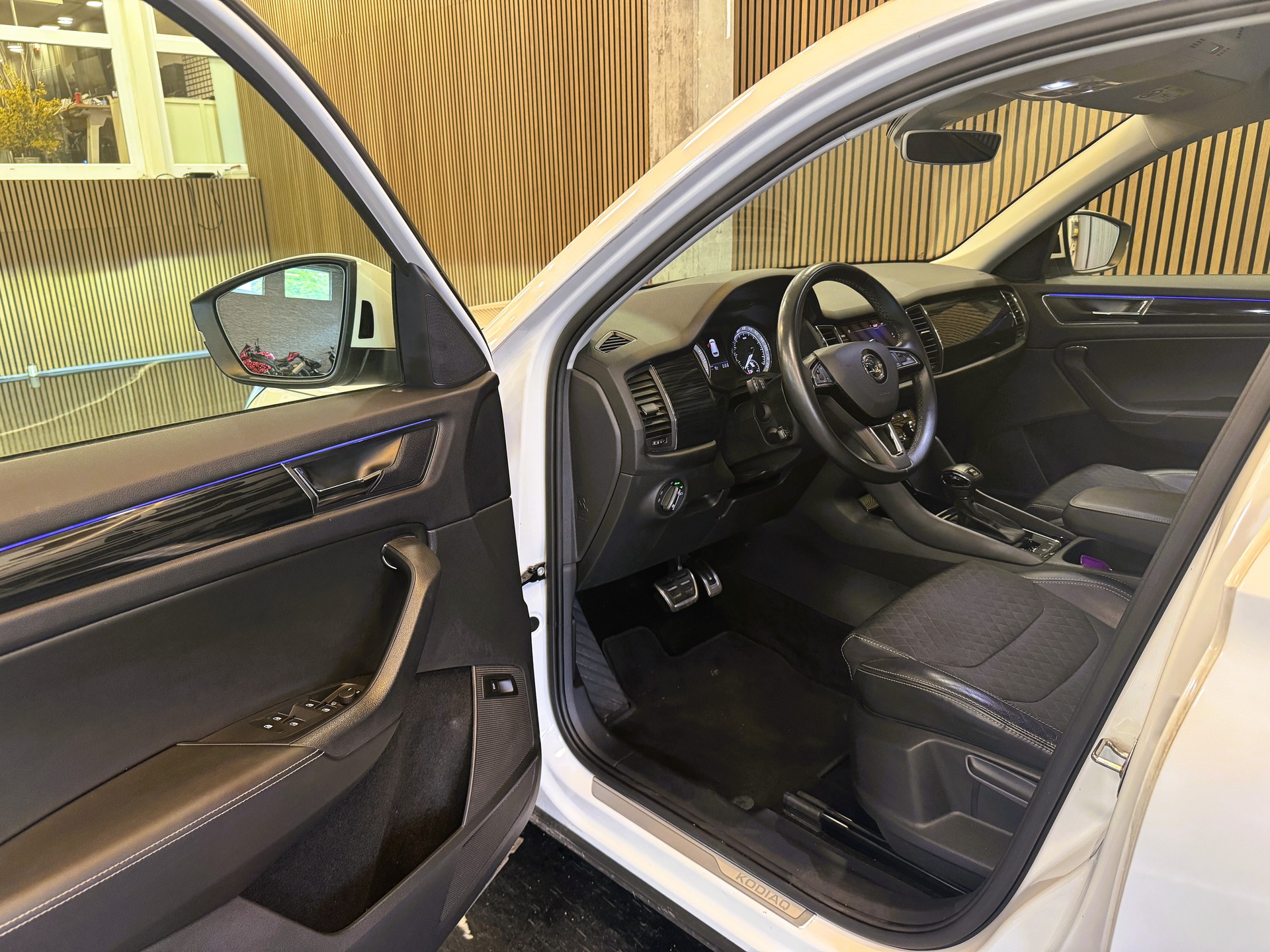 SKODA Kodiaq 2.0 TDI CR Style 4x4 DSG-image-5