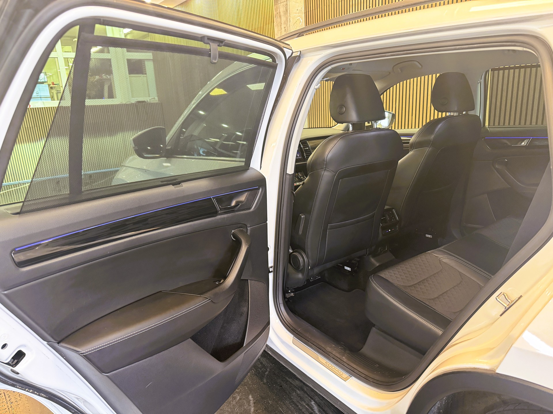 SKODA Kodiaq 2.0 TDI CR Style 4x4 DSG-image-19