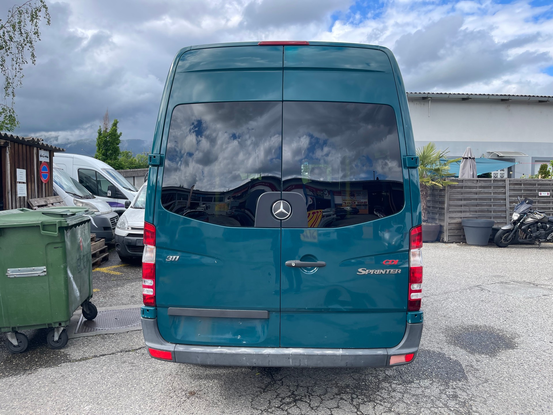 MERCEDES-BENZ 311 cdi-image-4