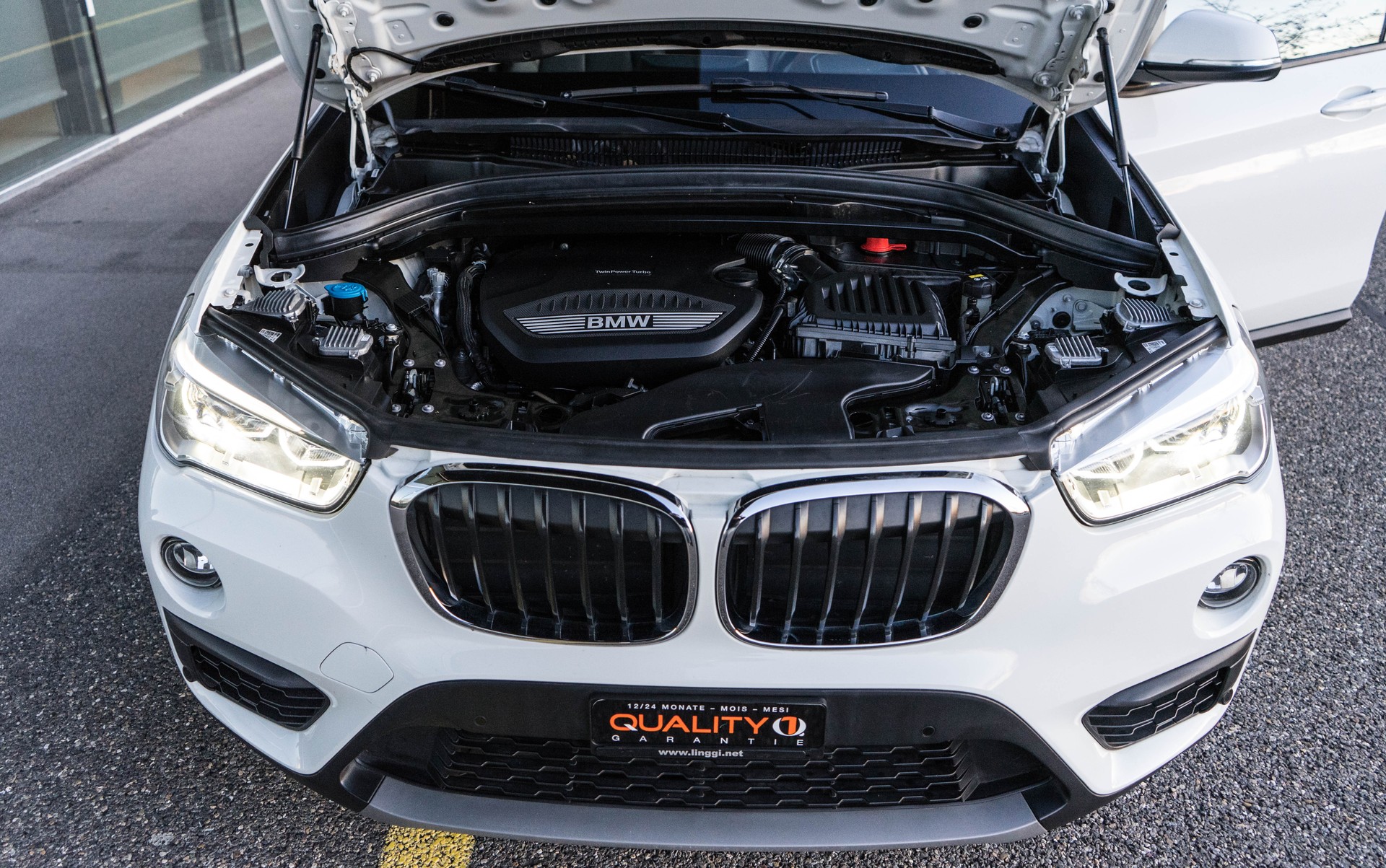 BMW X1 xDrive 18d Sport Line Steptronic-image-19