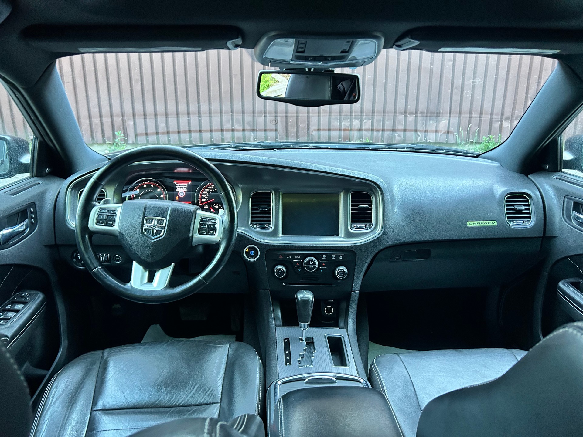 DODGE Charger-image-8